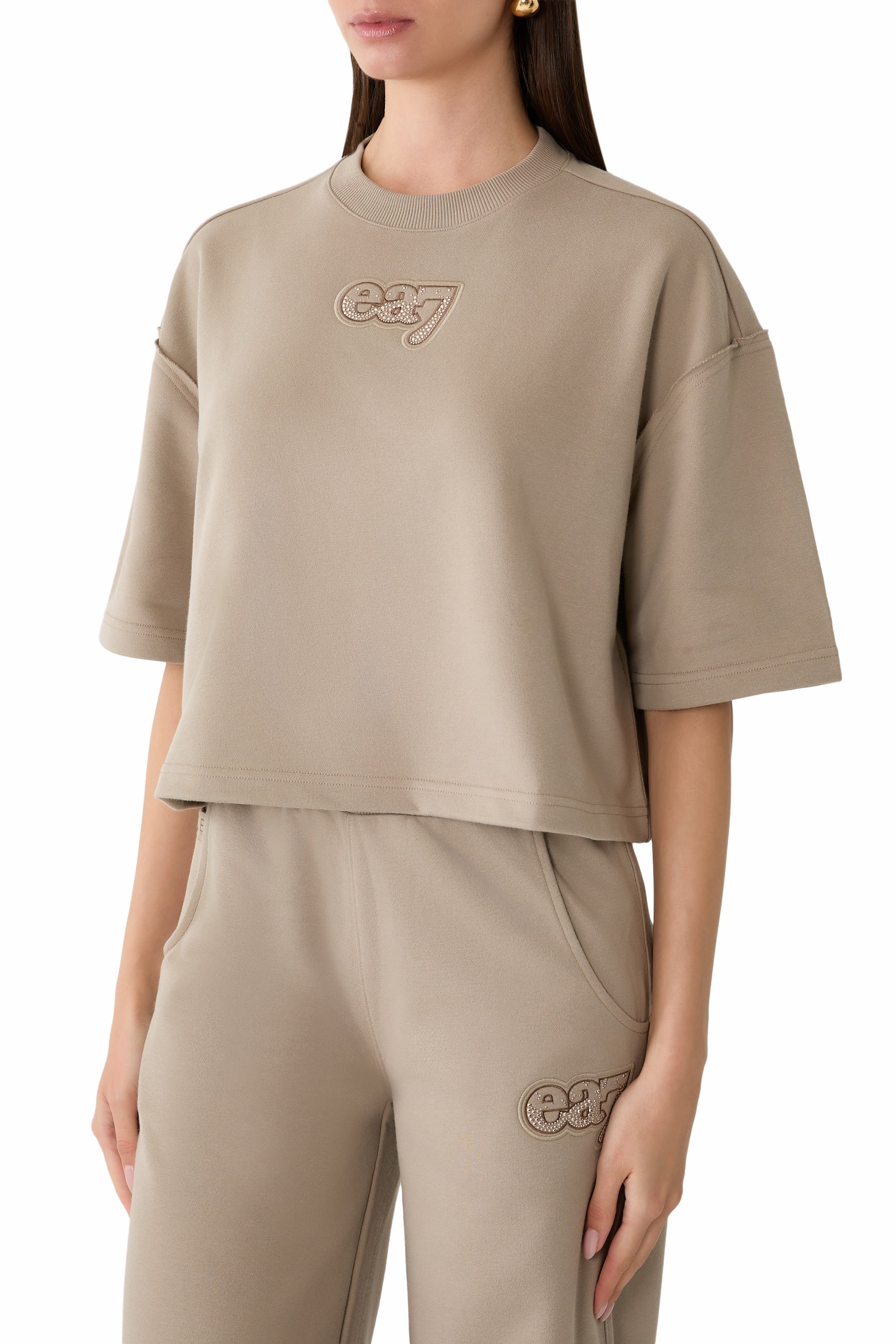 تيشيرت بشعار الماركة