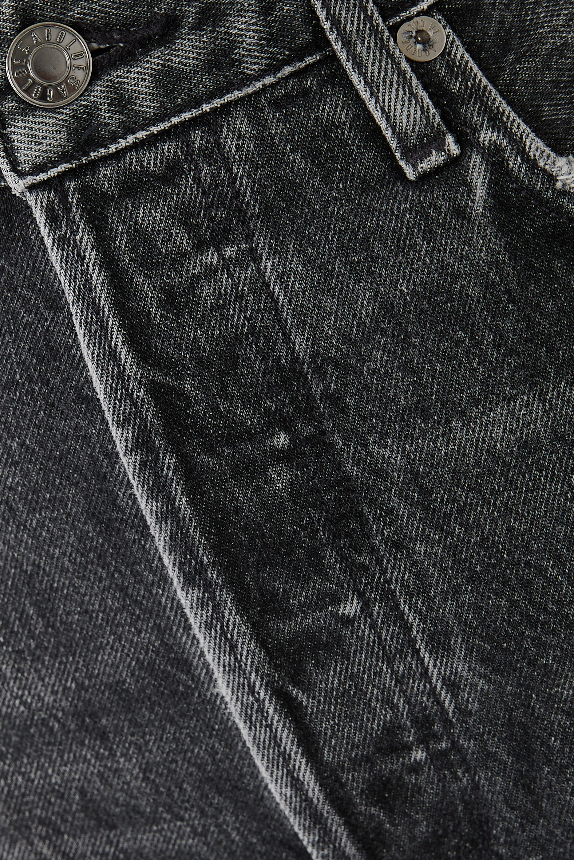 بنطال جينز دنيم بقصة ساق واسعة وخصر مرتفع