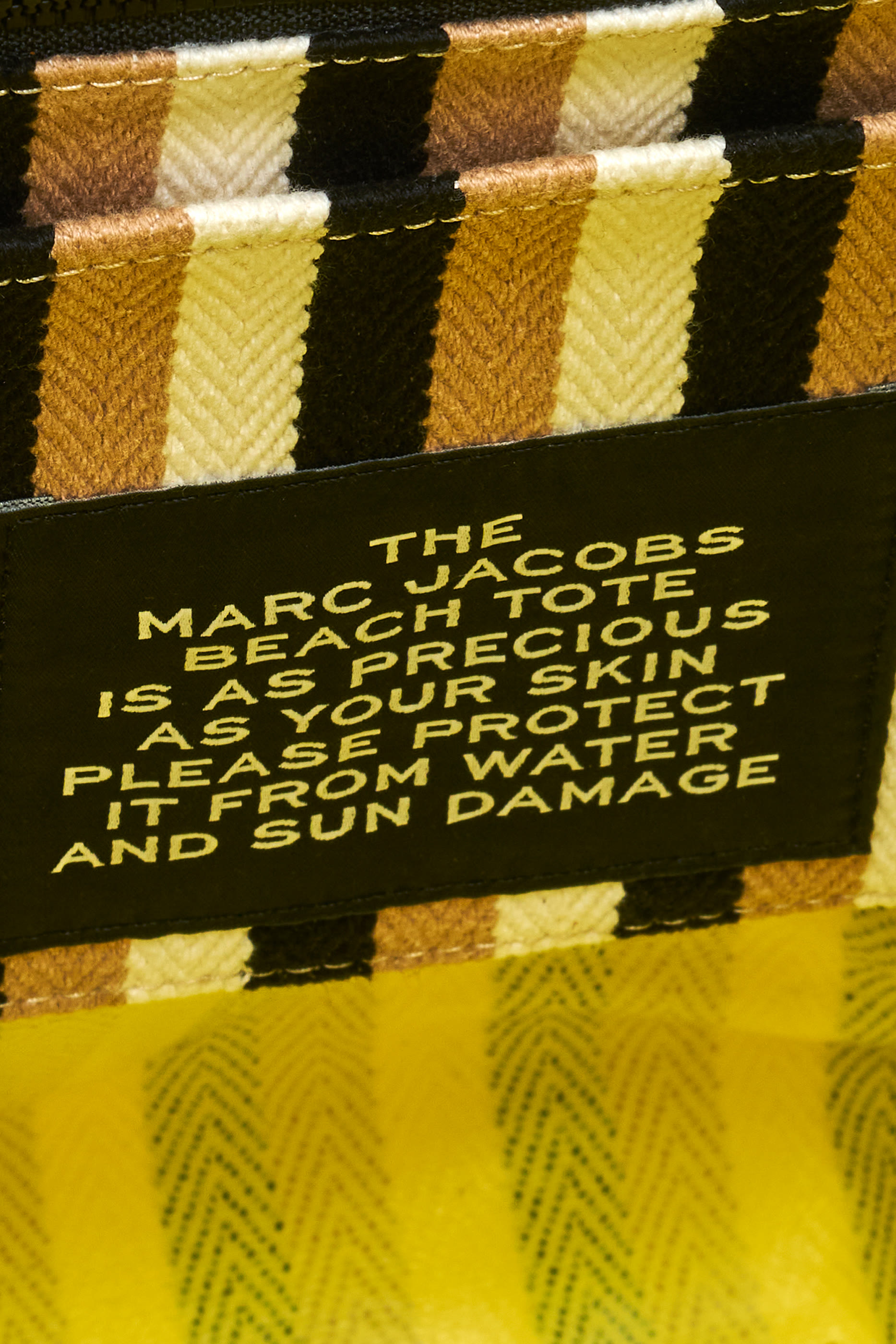 حقيبة يد للشاطئ