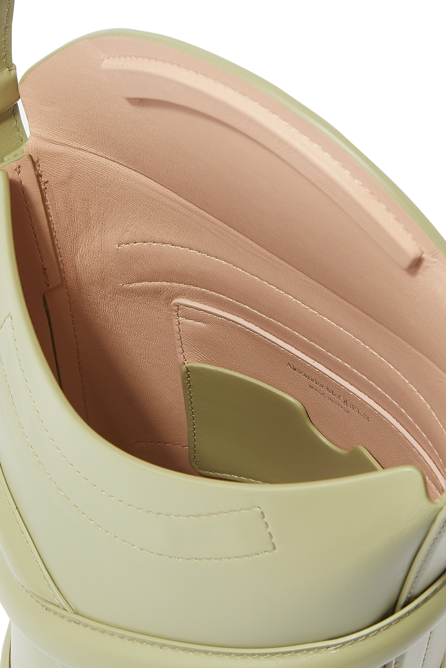 حقيبة ذا سوفت كيرف