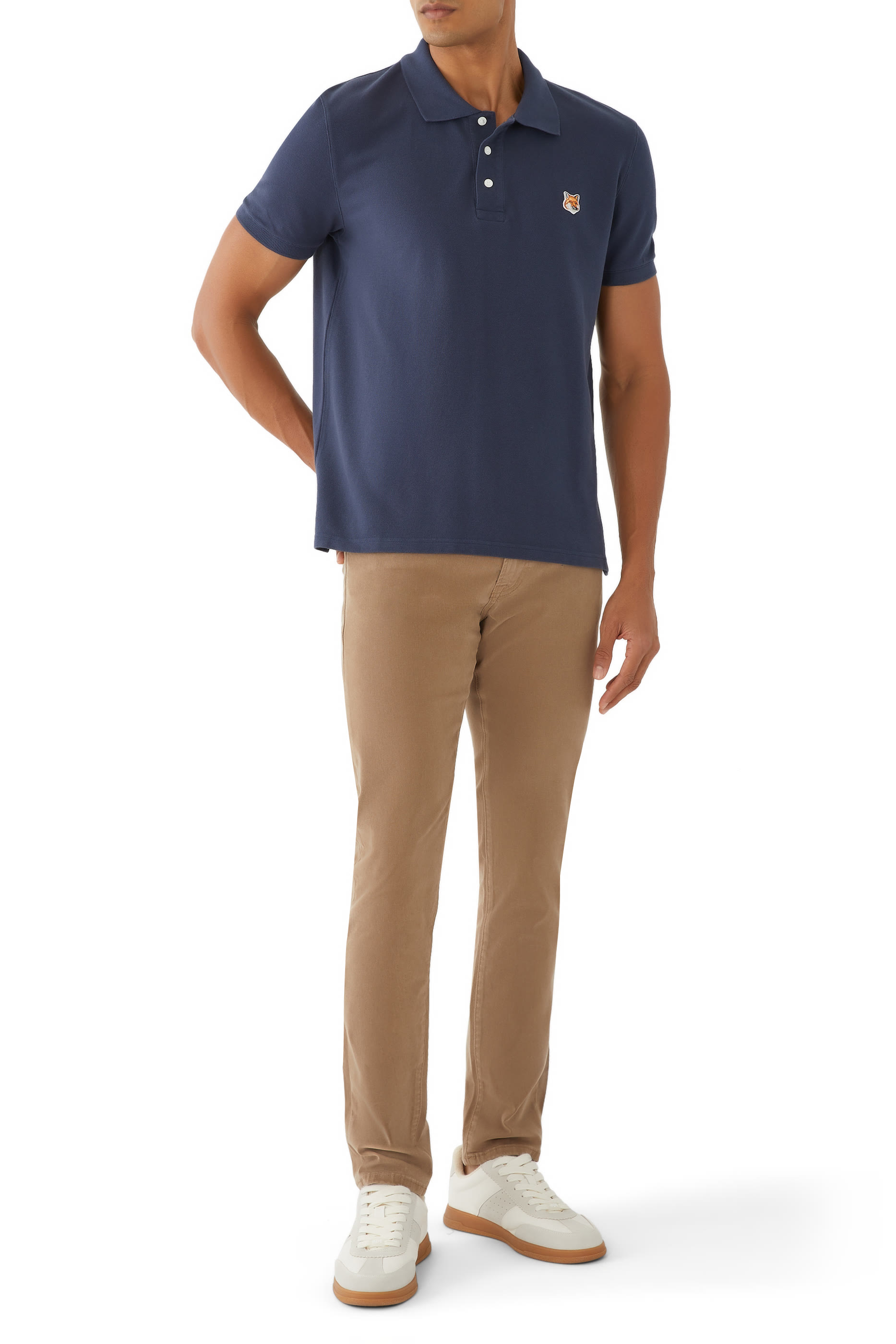 قميص بولو بقصة عادية ورقعة رأس ثعلب