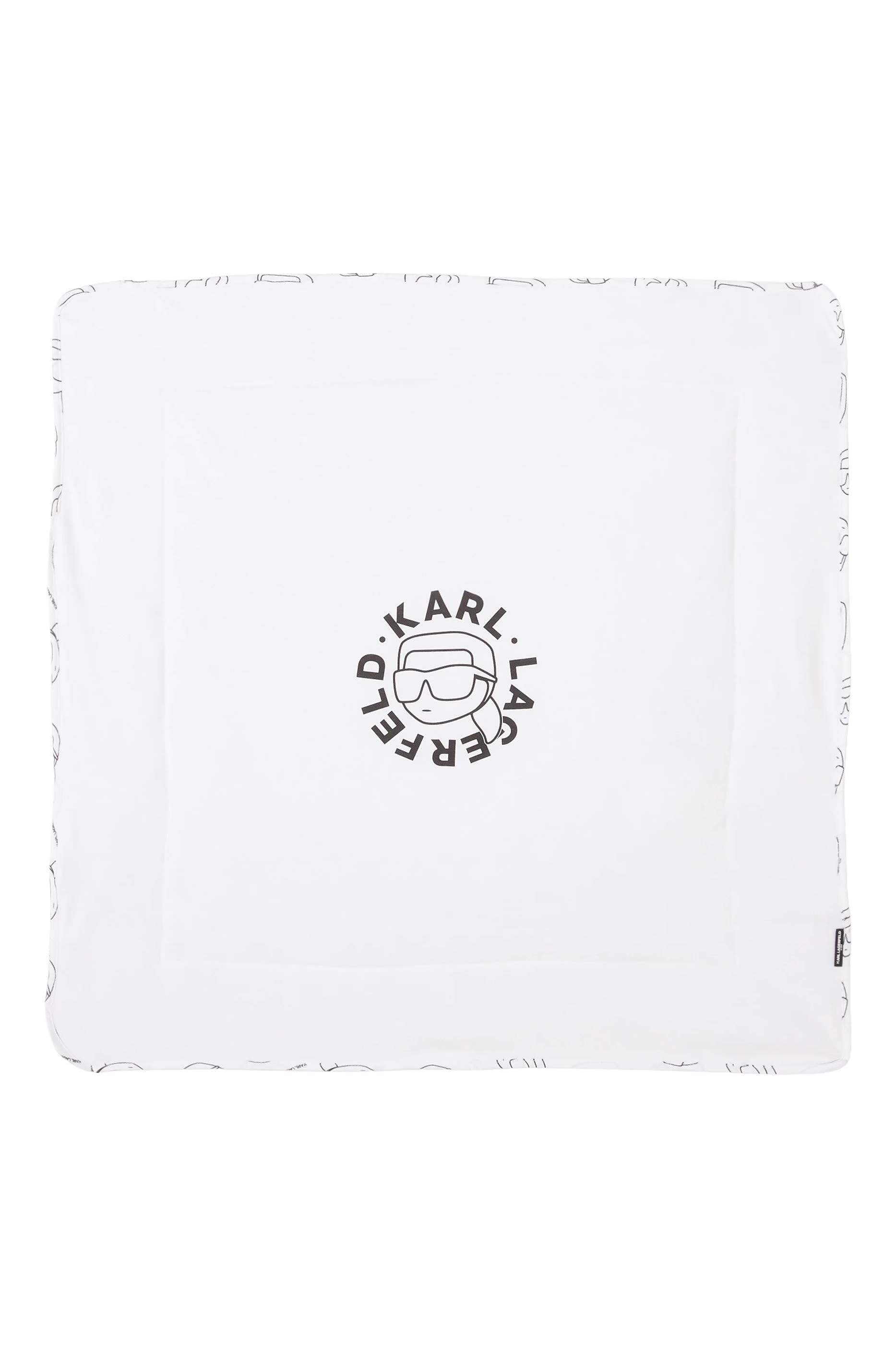 بطانية للأطفال