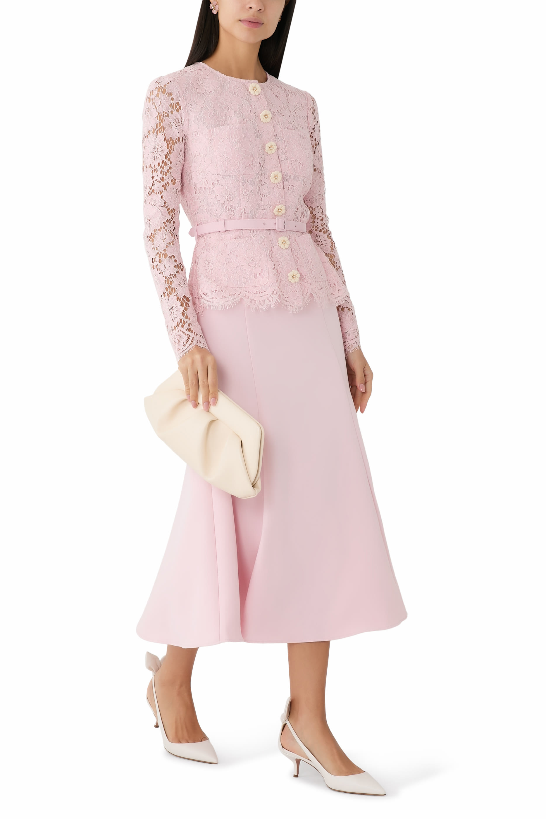 فستان متوسط الطول بقصة مستقيمة دانتيل