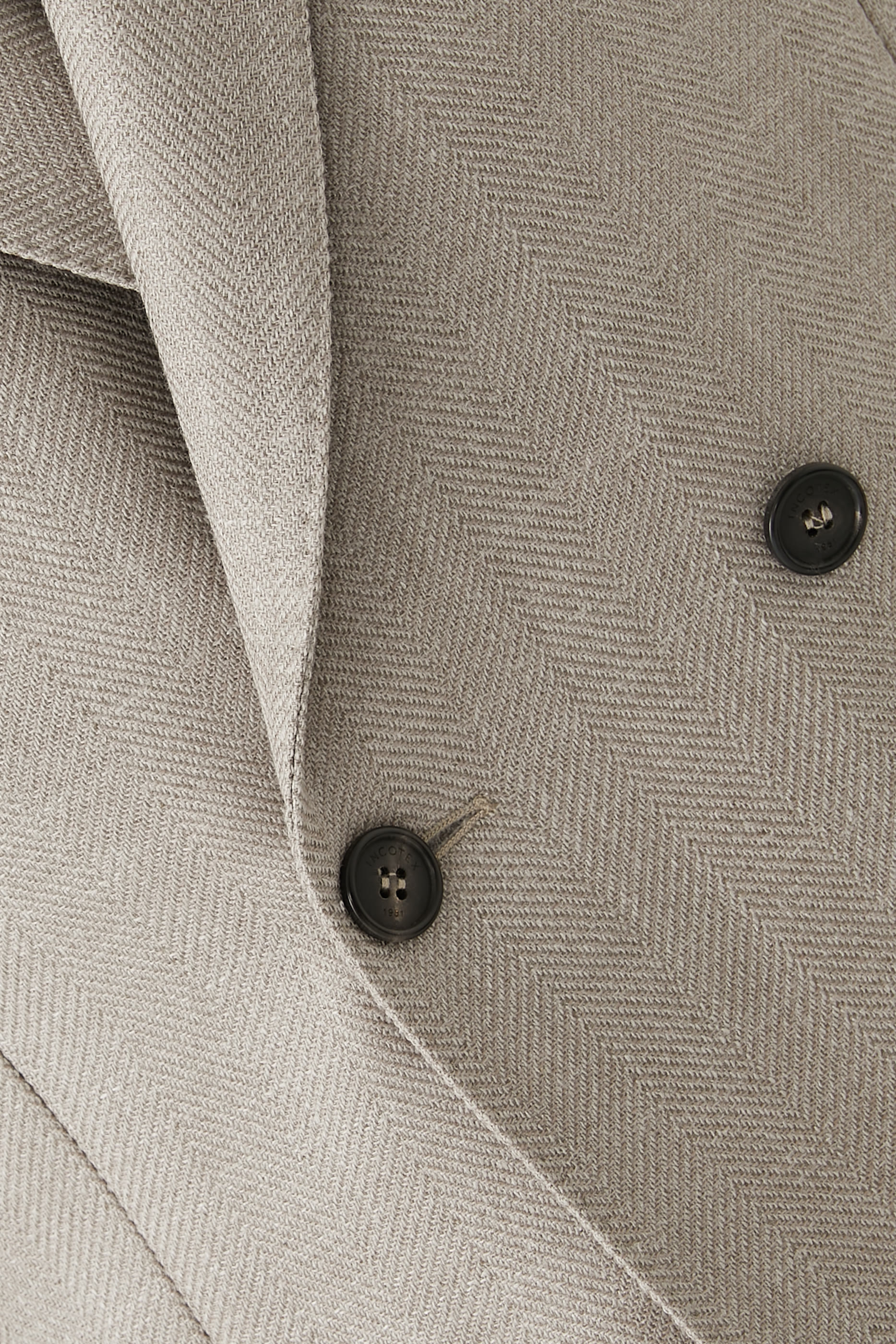 جاكيت بصفي أزرار للإغلاق وقصة ضيقة