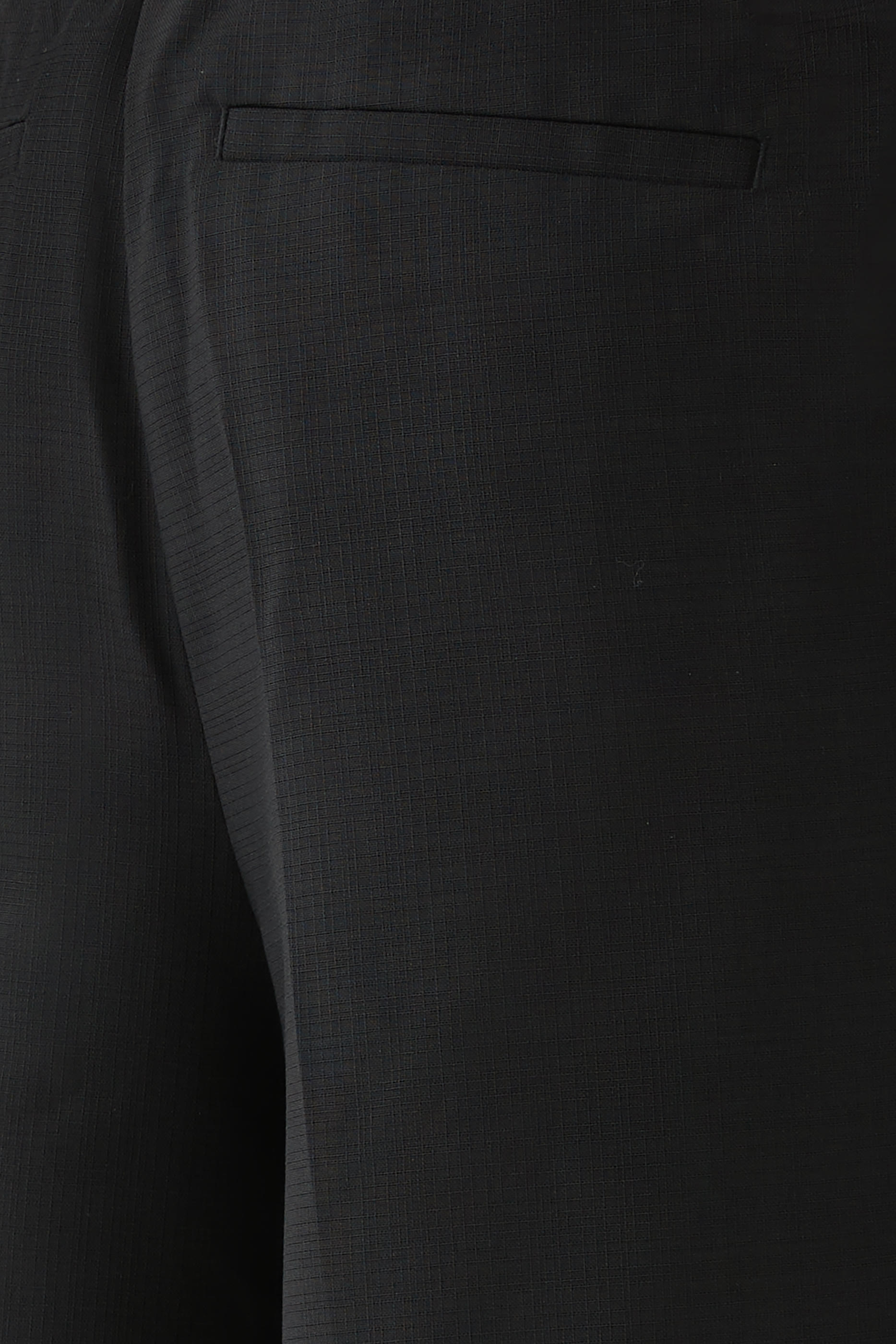 بنطال بقصة ساق مستقيمة وخصر مطاطي