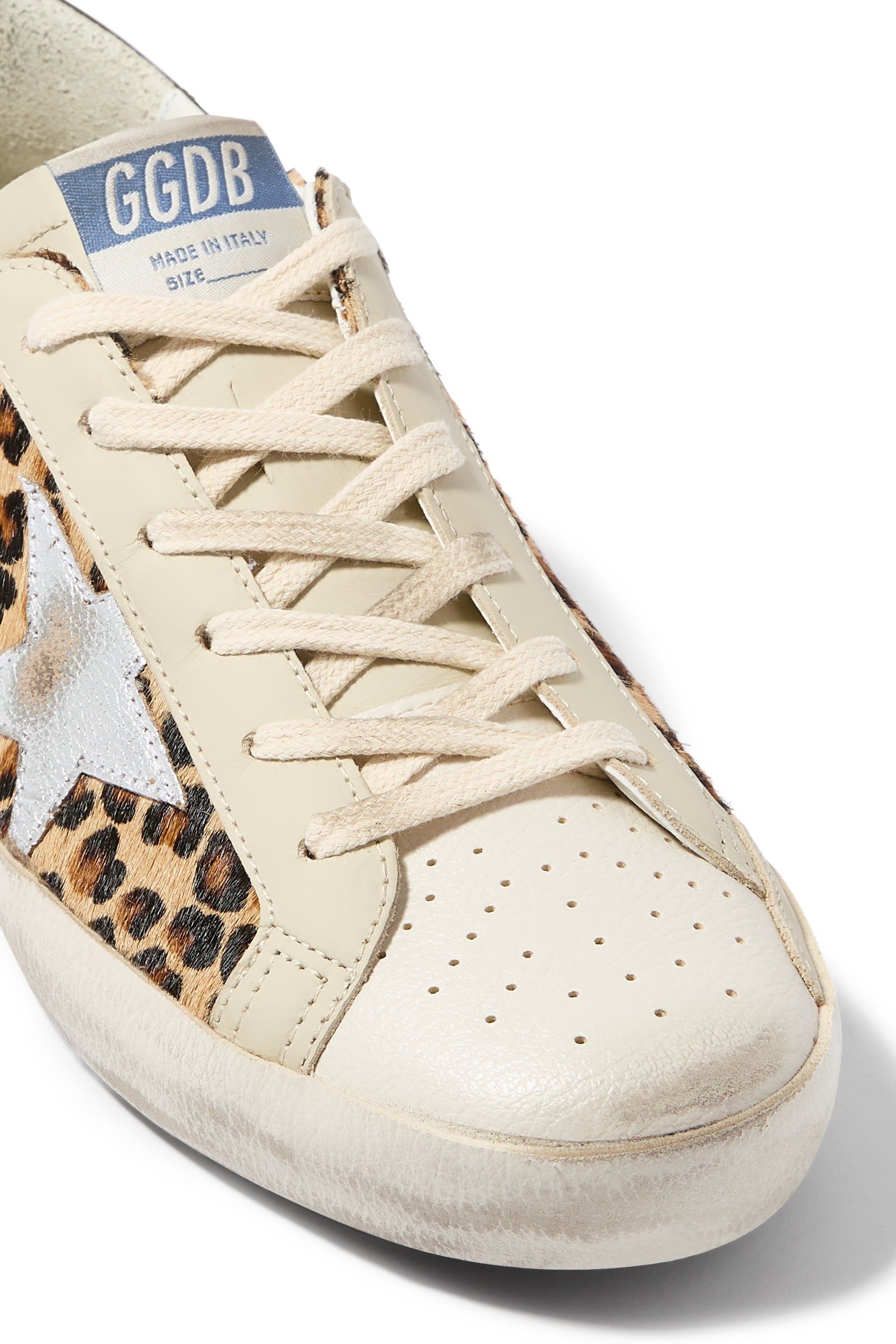 سنيكرز سوبر ستار