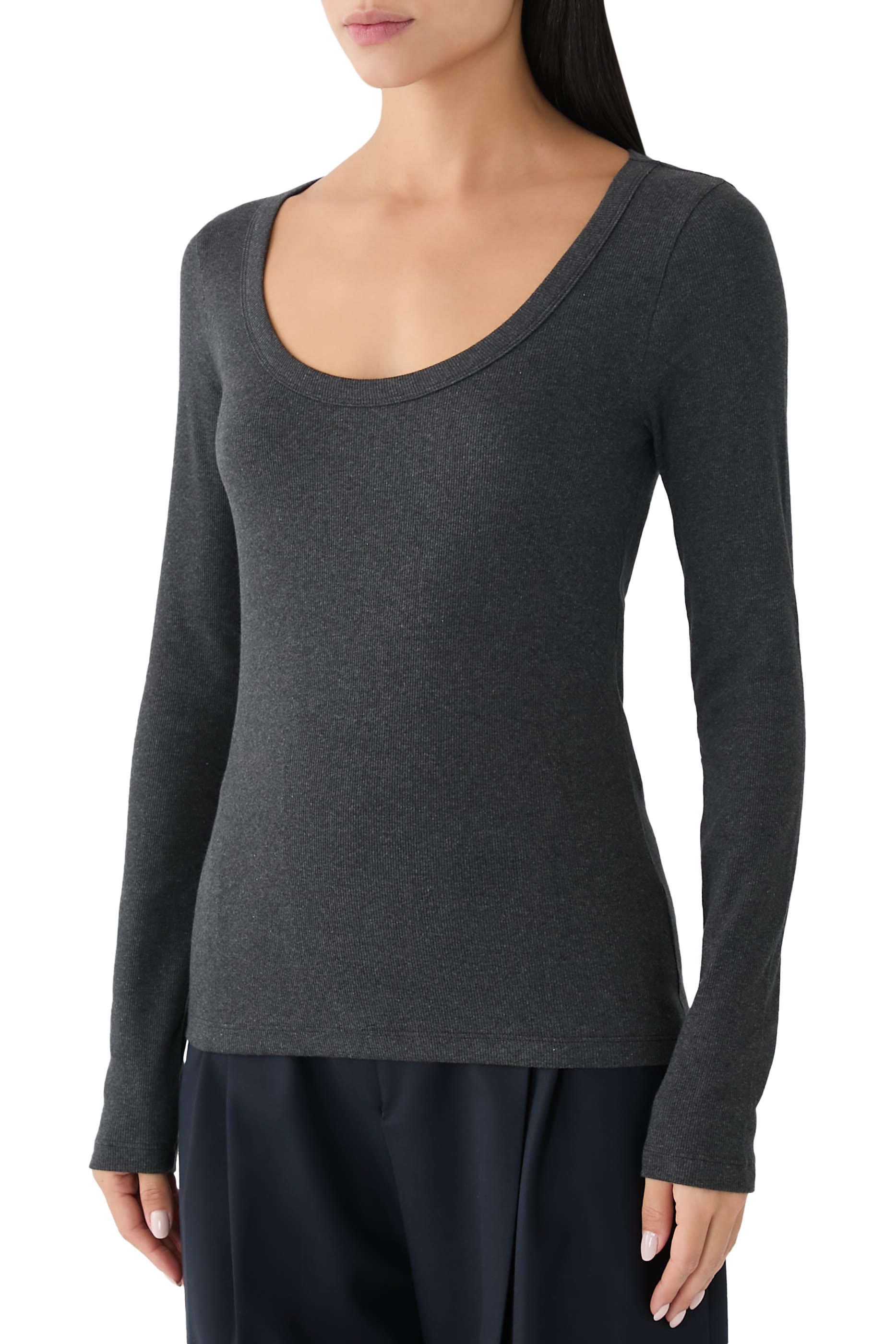 بلوزة كلاسيكية نسيج مضلع