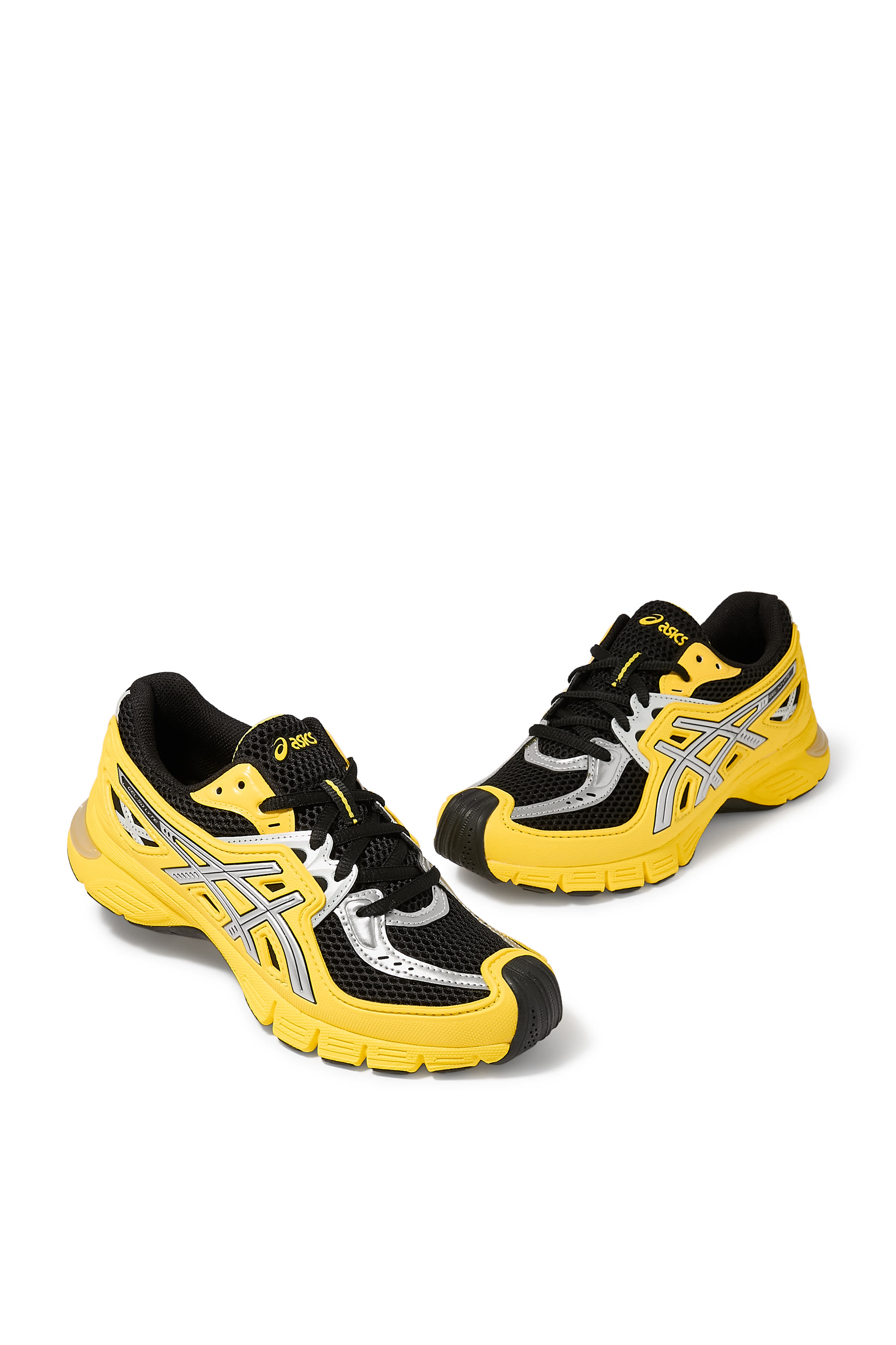 سنيكرز جل-اس دي لايت بكاحل منخفض