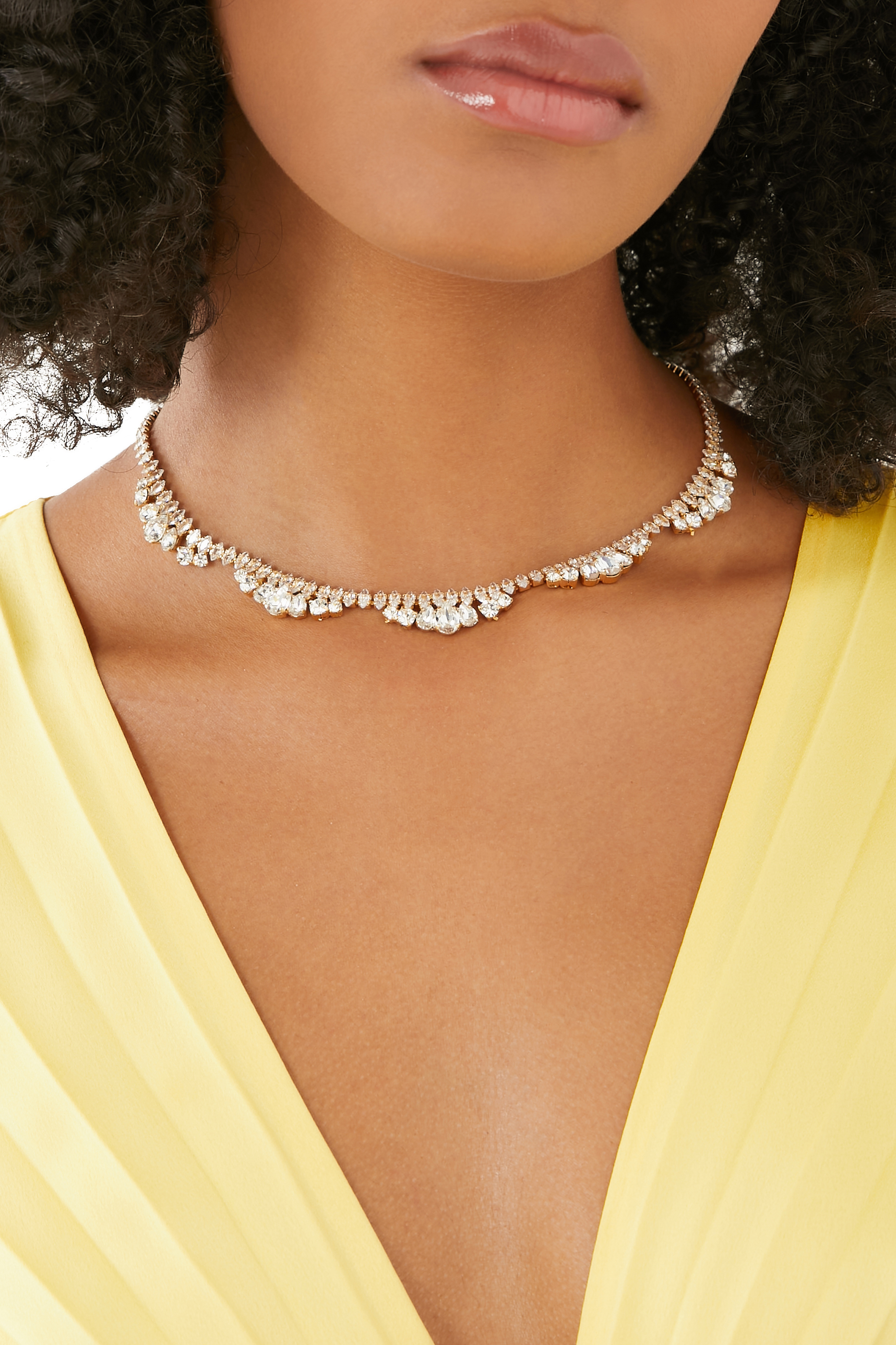 قلادة آي شوز يو مرصعة بالكريستال اروديوم