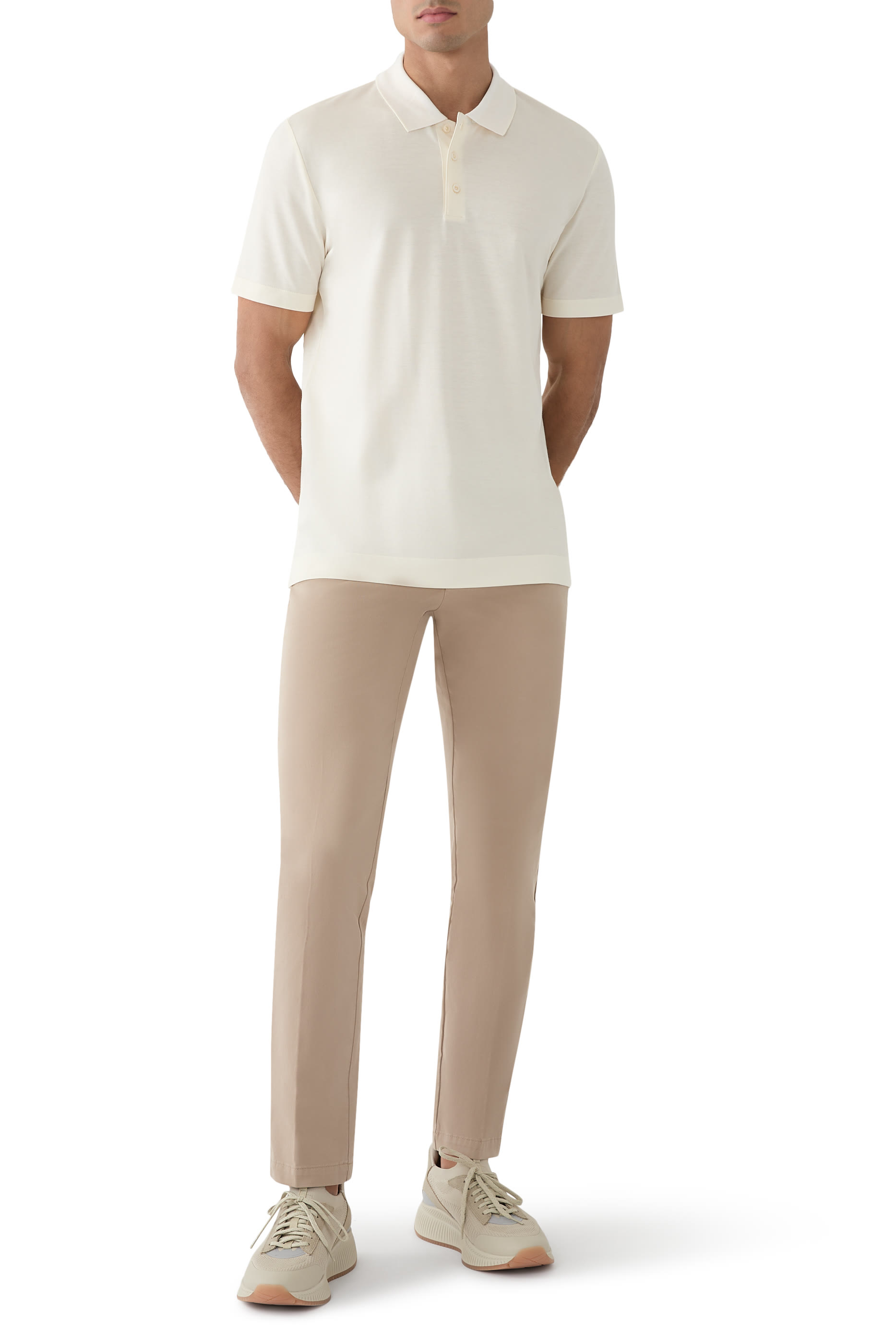 قميص بولو بأكمام قصيرة