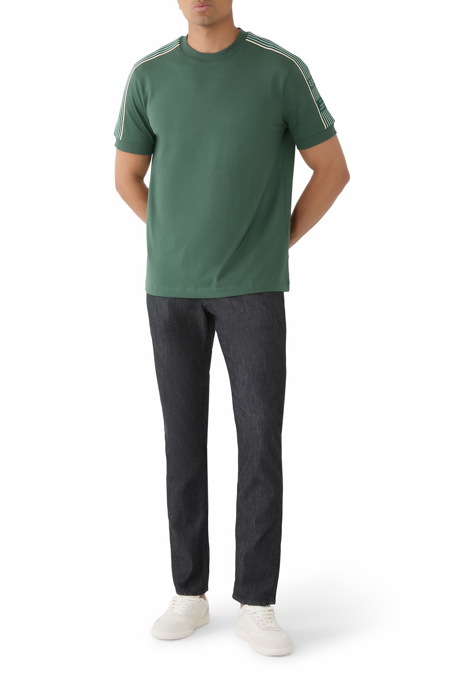 تيشيرت بشعار الماركة قطن