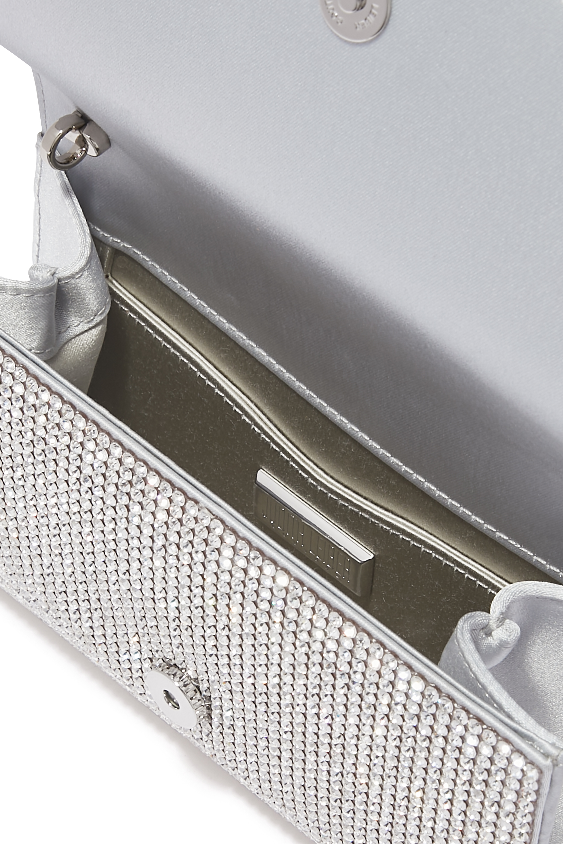 كلاتش مرصع بالكريستال