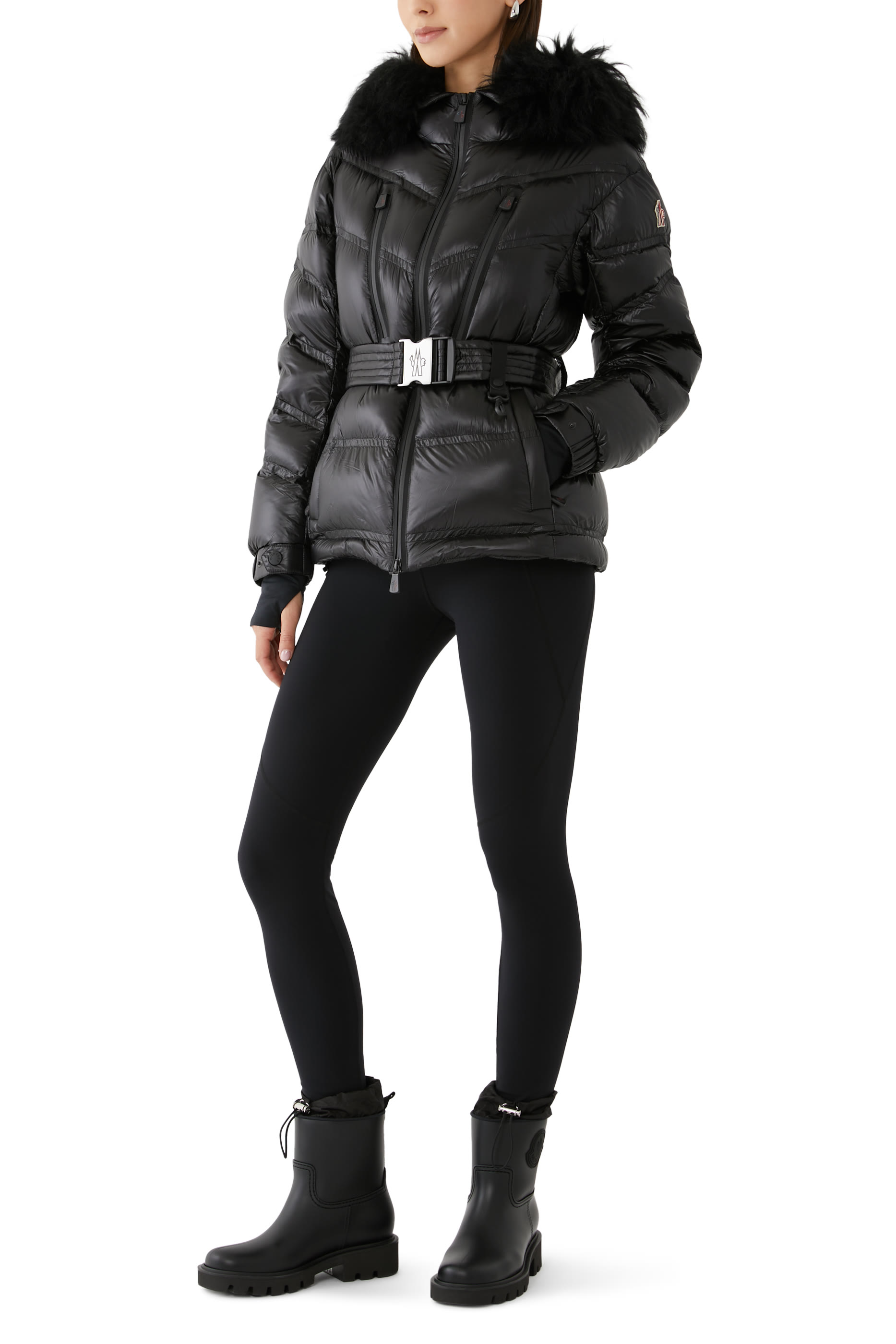 جاكيت تزلج مبطن بالزغب