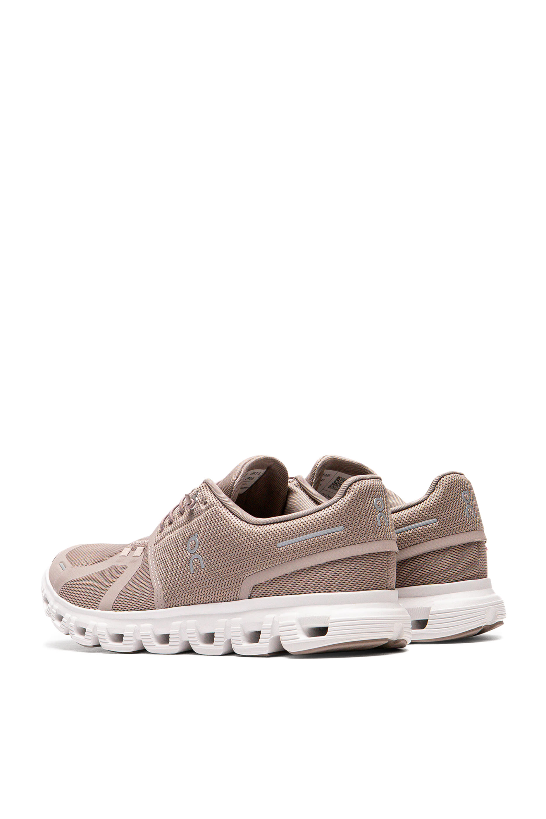 سنيكرز كلاود 6 للرجال