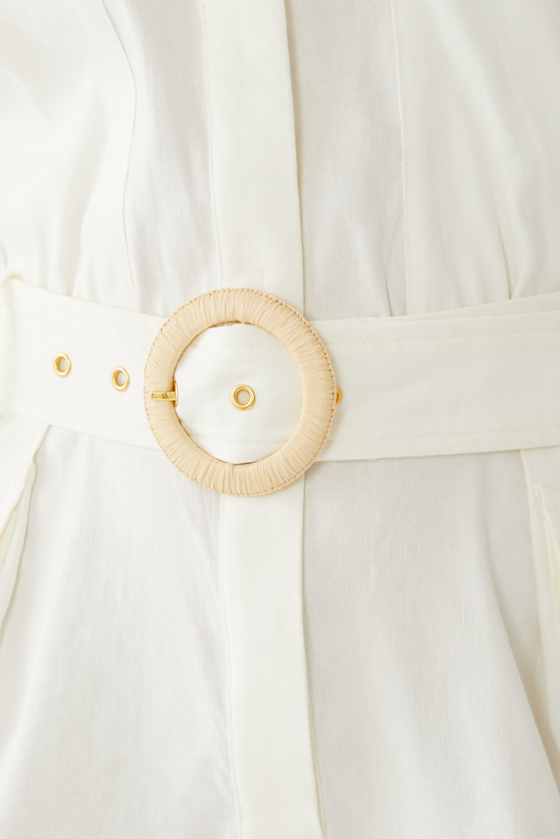 بلاي سوت قصبة بتصميم عملي