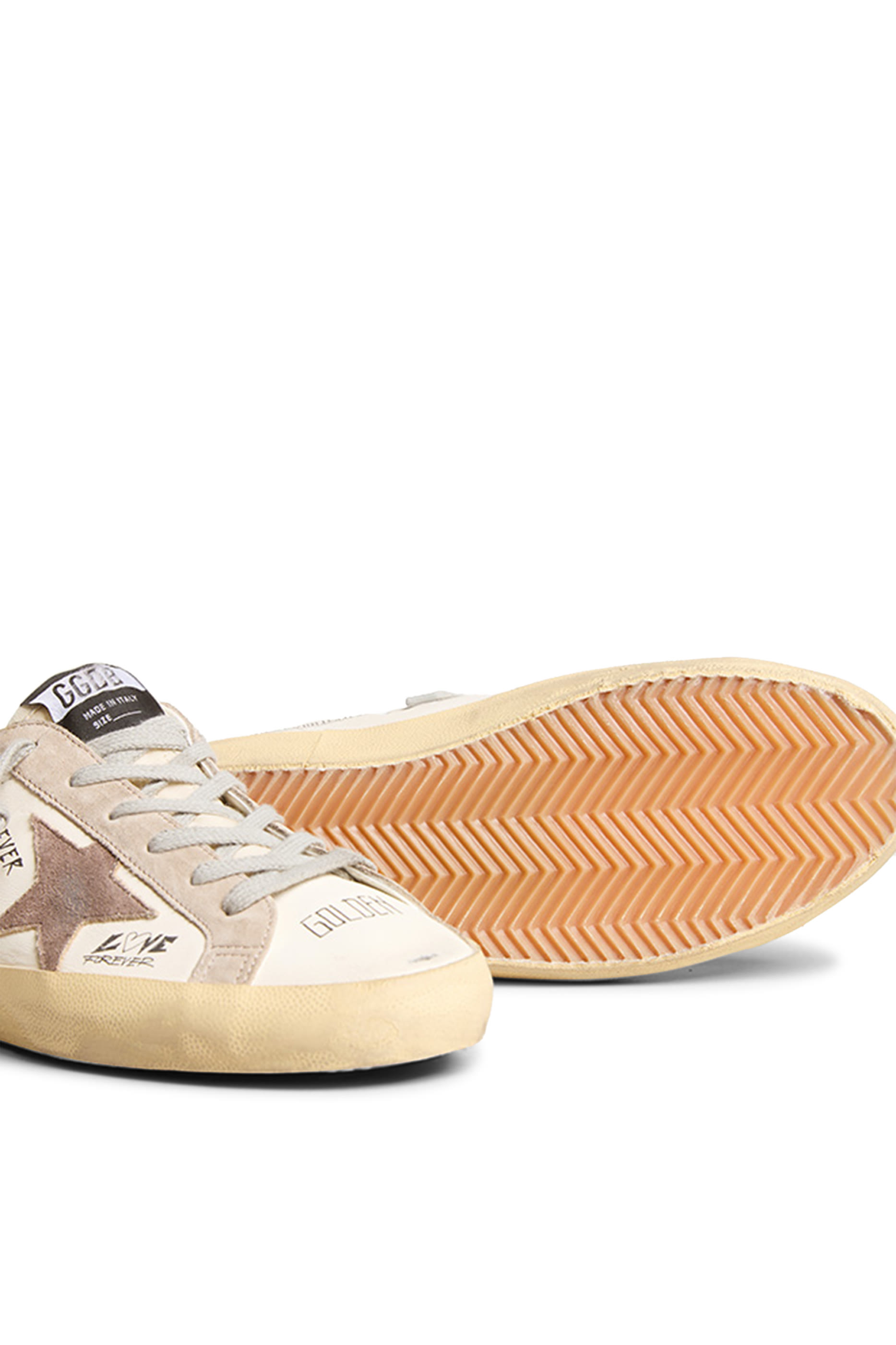 سنيكرز سوبر ستار