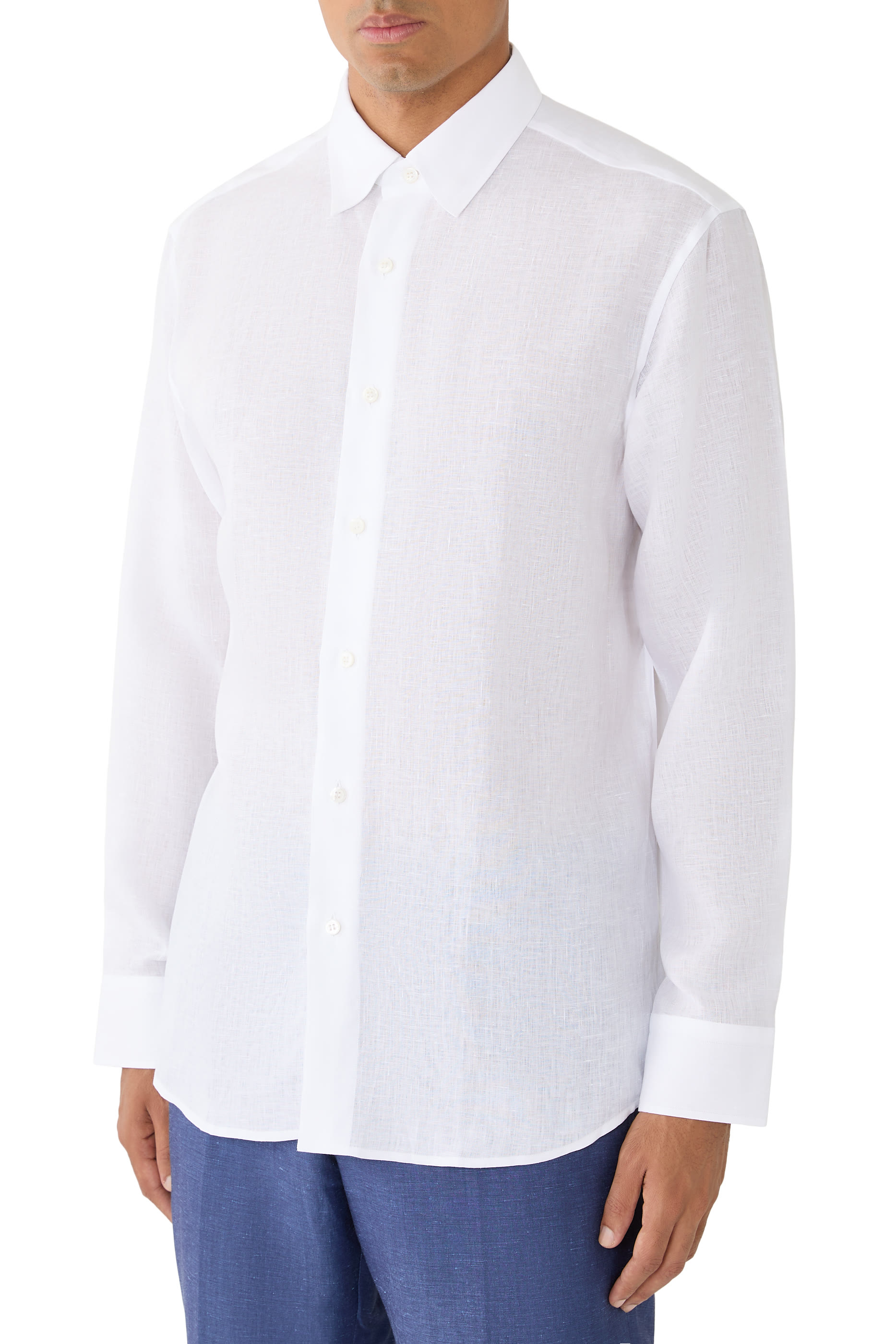 قميص بصف أزرار مخفي