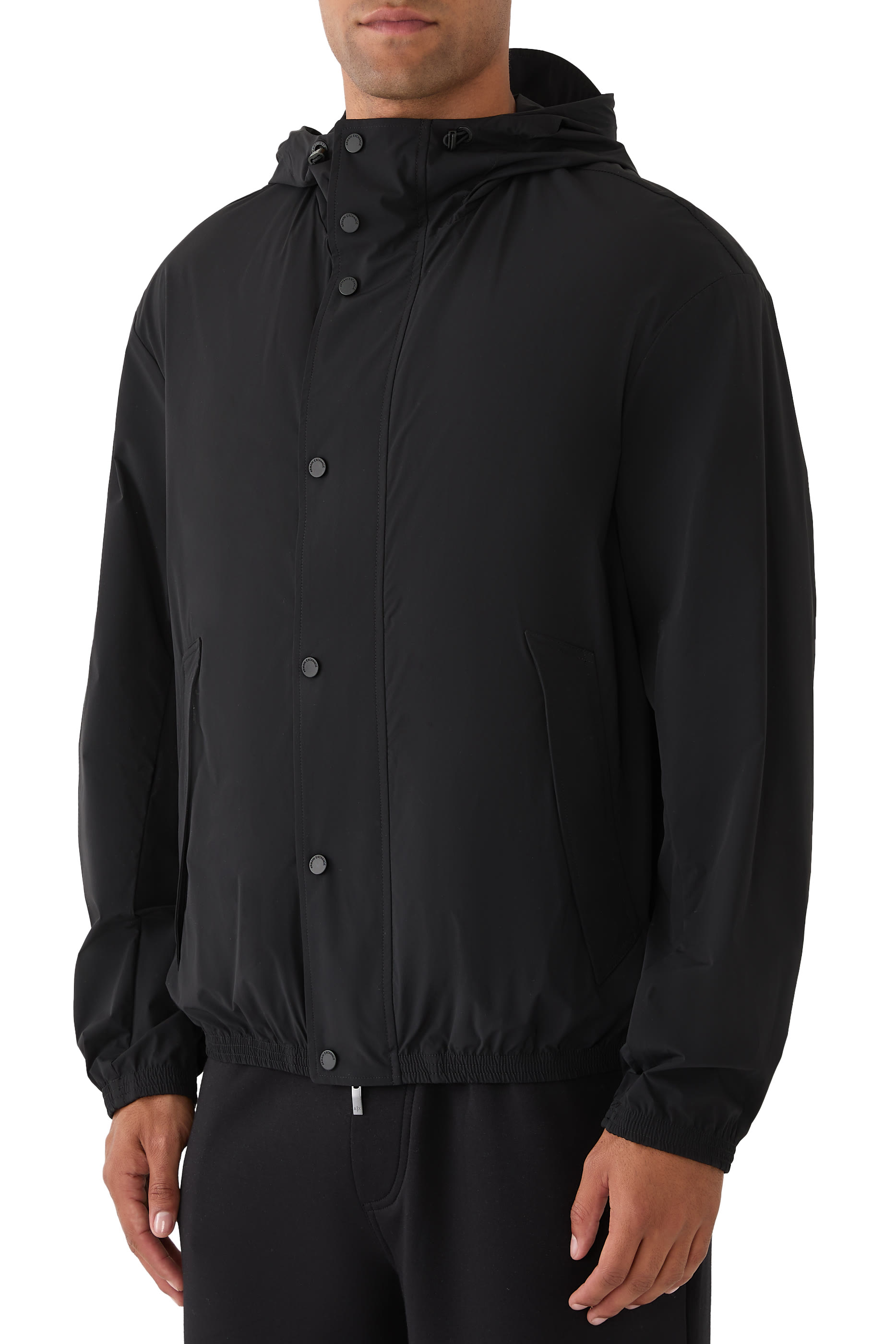 بلوزة بأزرار