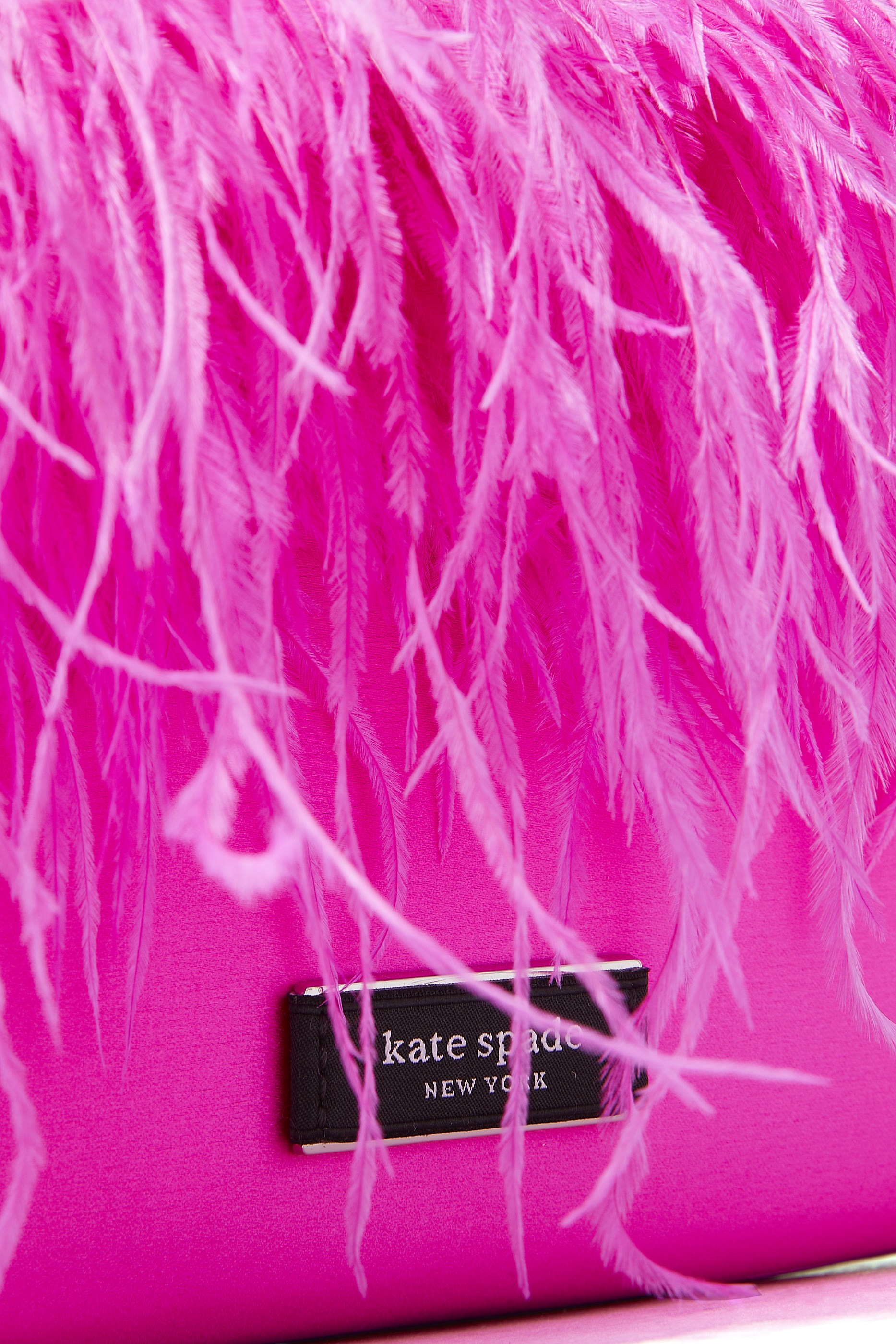 حقيبة يد سام آيكون صغيرة مزينة بالريش