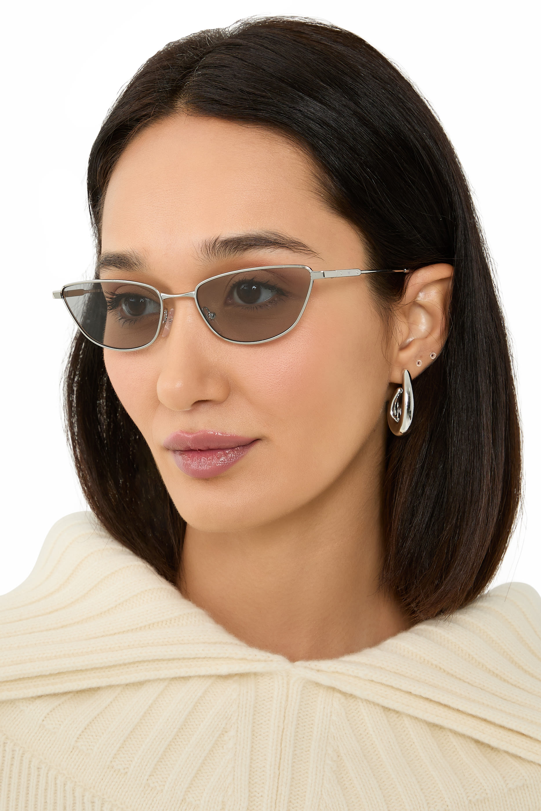 نظارة شمسية بإطار عين القطة