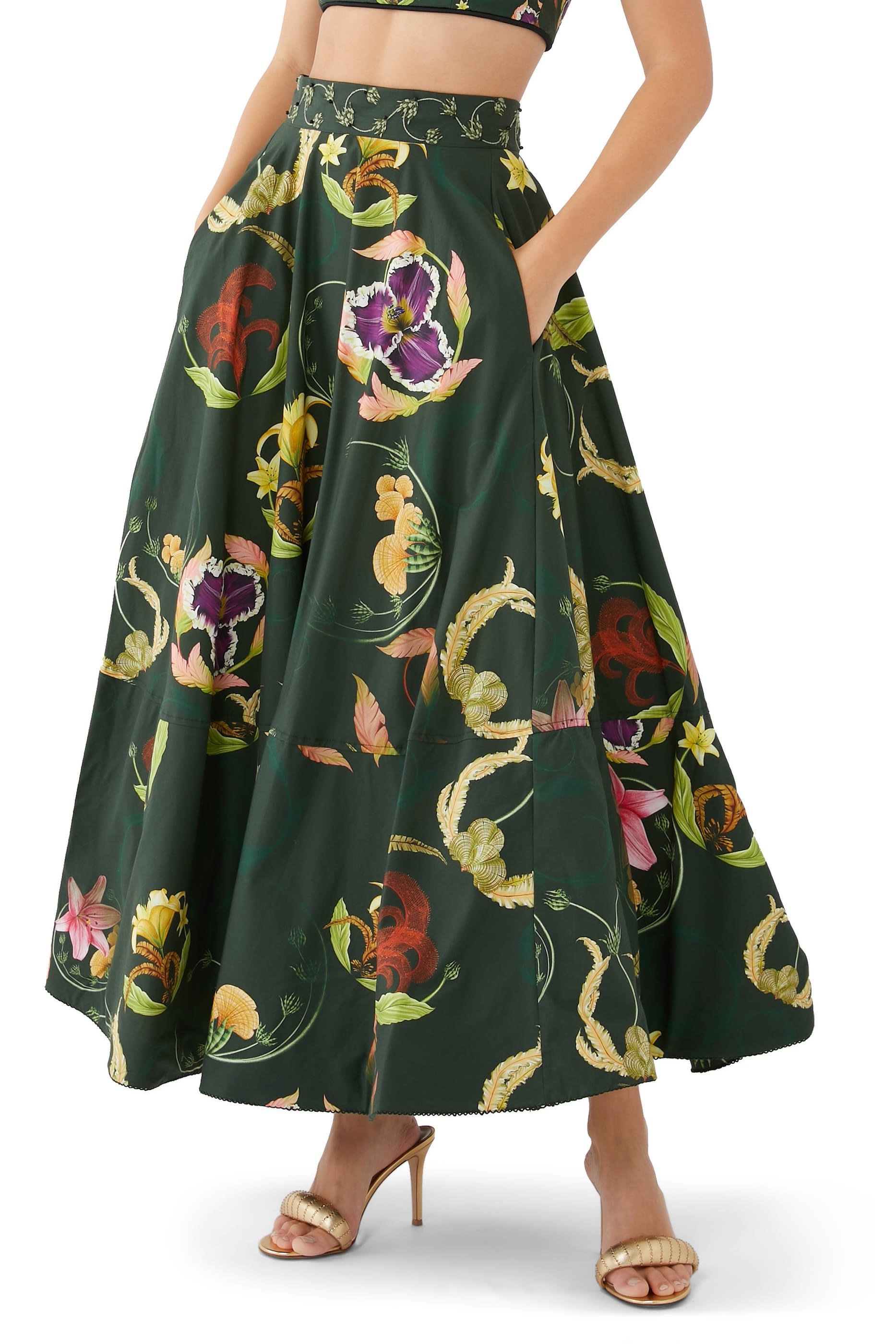 تنورة بيرغاموتا مارينا طويلة بتطريزات