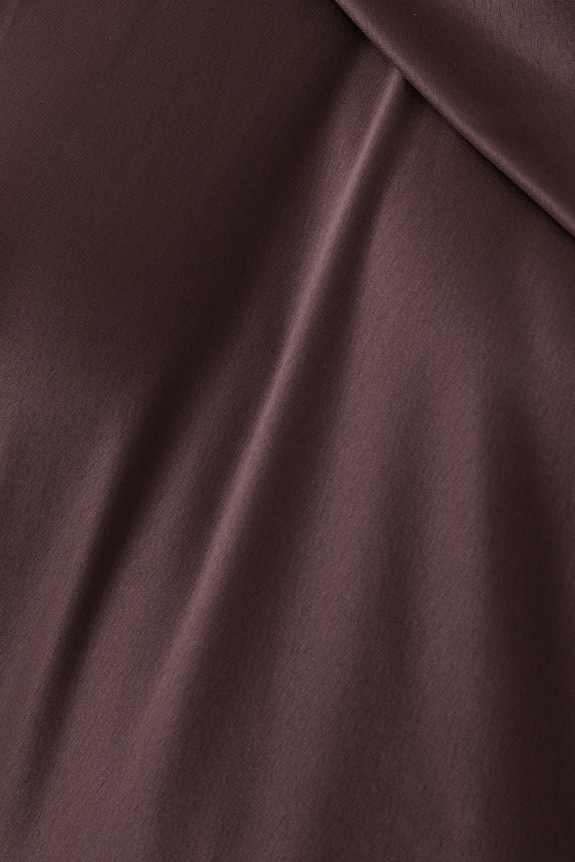 فستان سهرة باندورا