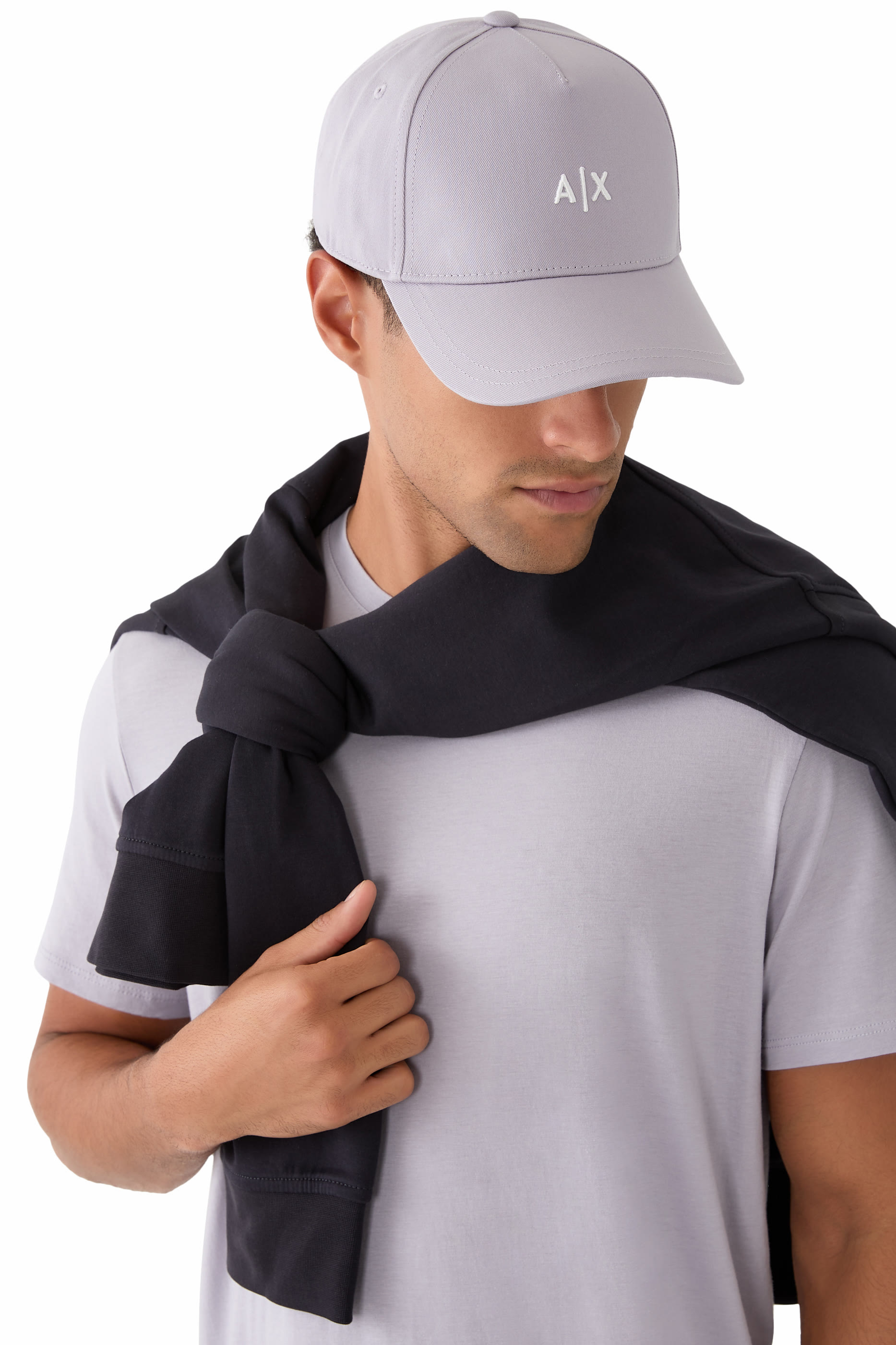 كاب بيسبول مطرز بشعار الماركة