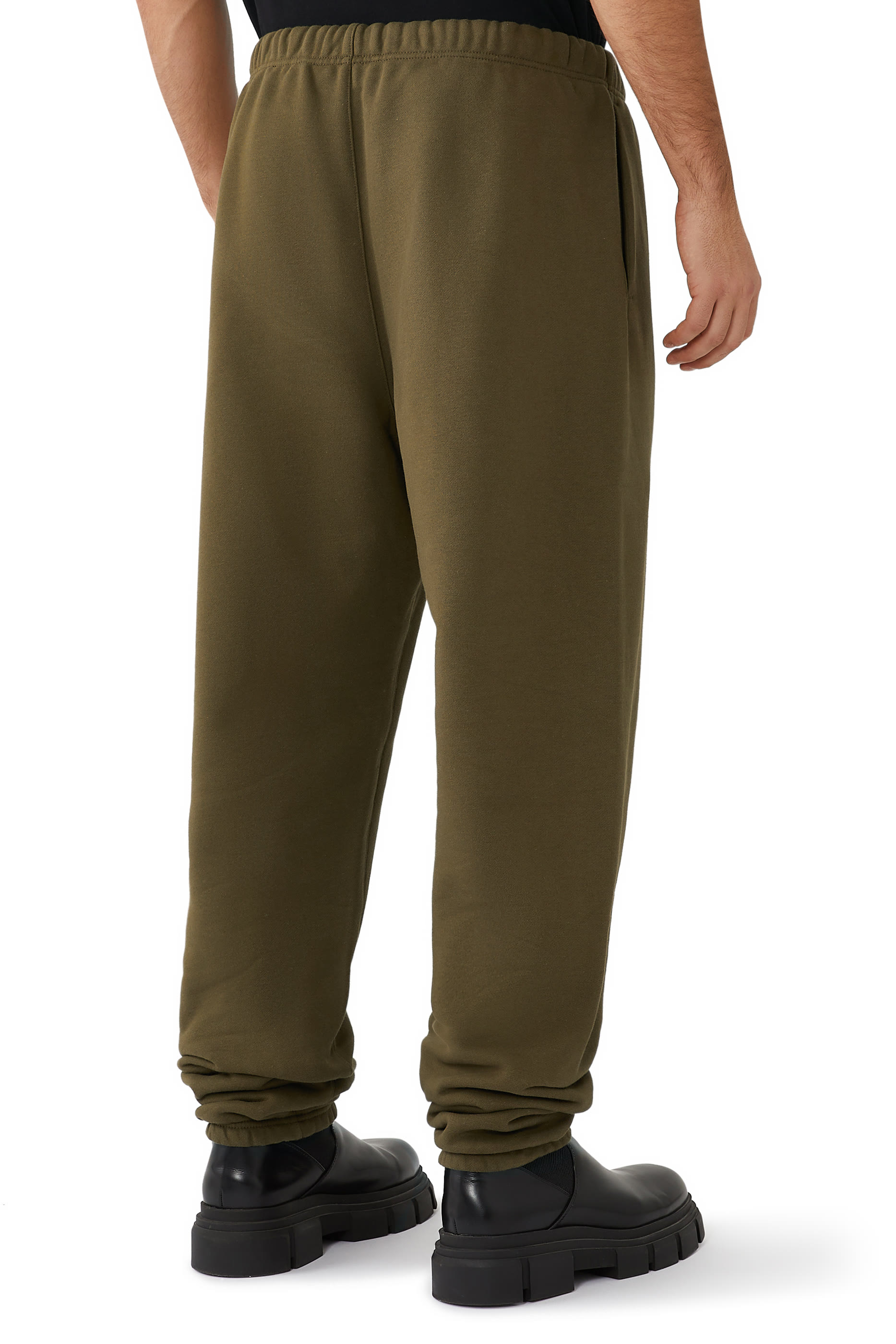 بنطال رياضي بشعار الماركة صوف