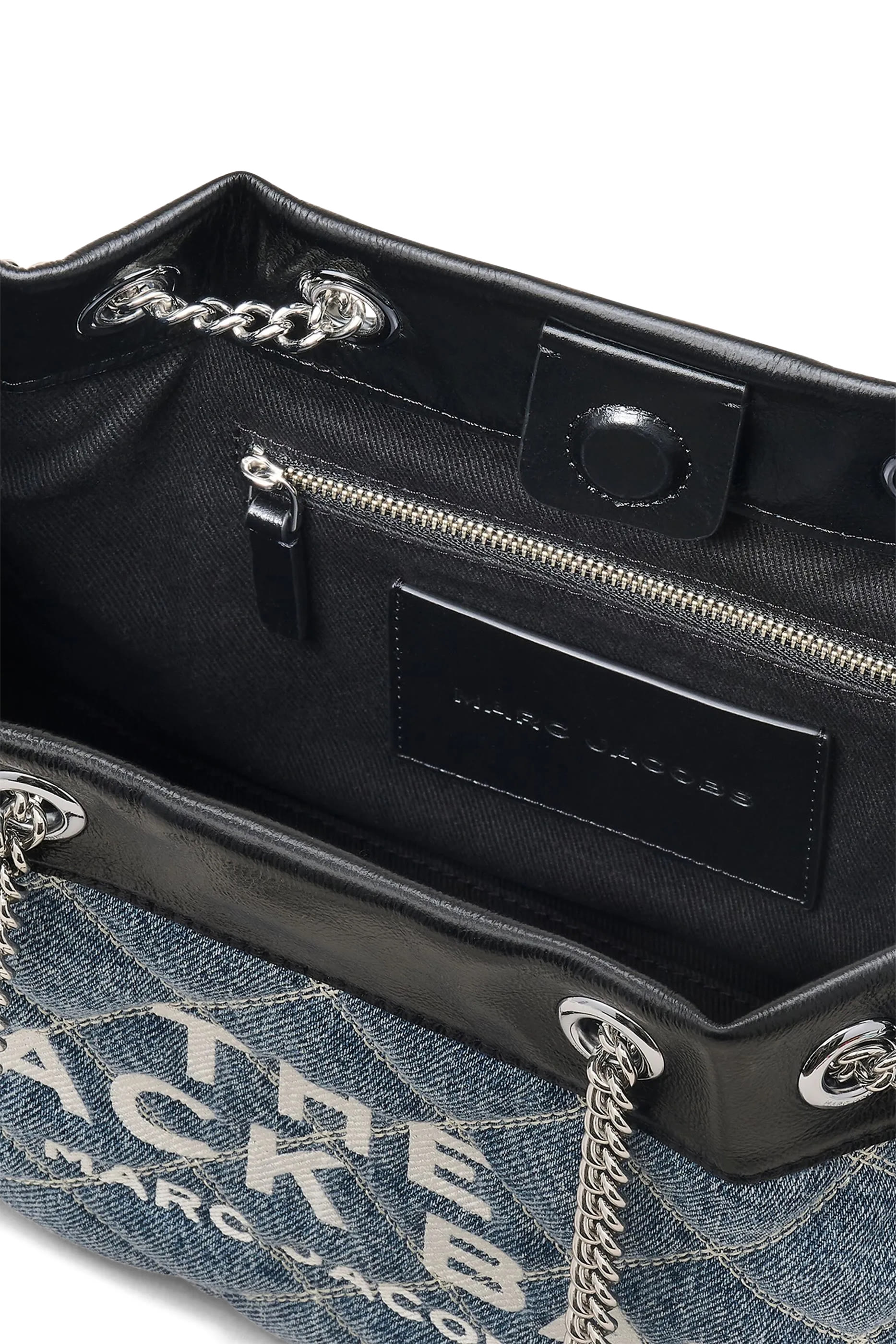 حقيبة ساك بسلسلة دينم مبطن