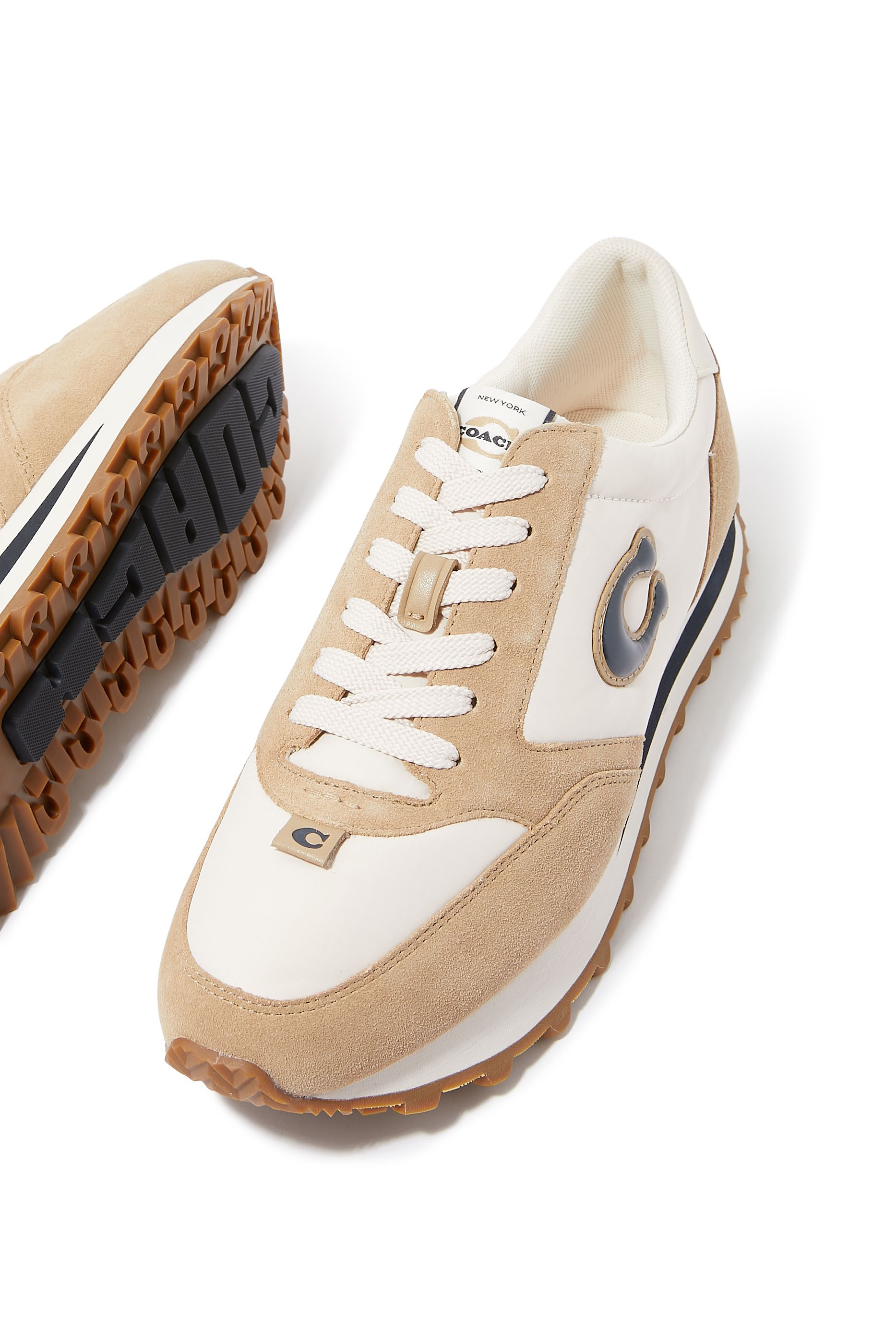 سنيكرز رانر جلد