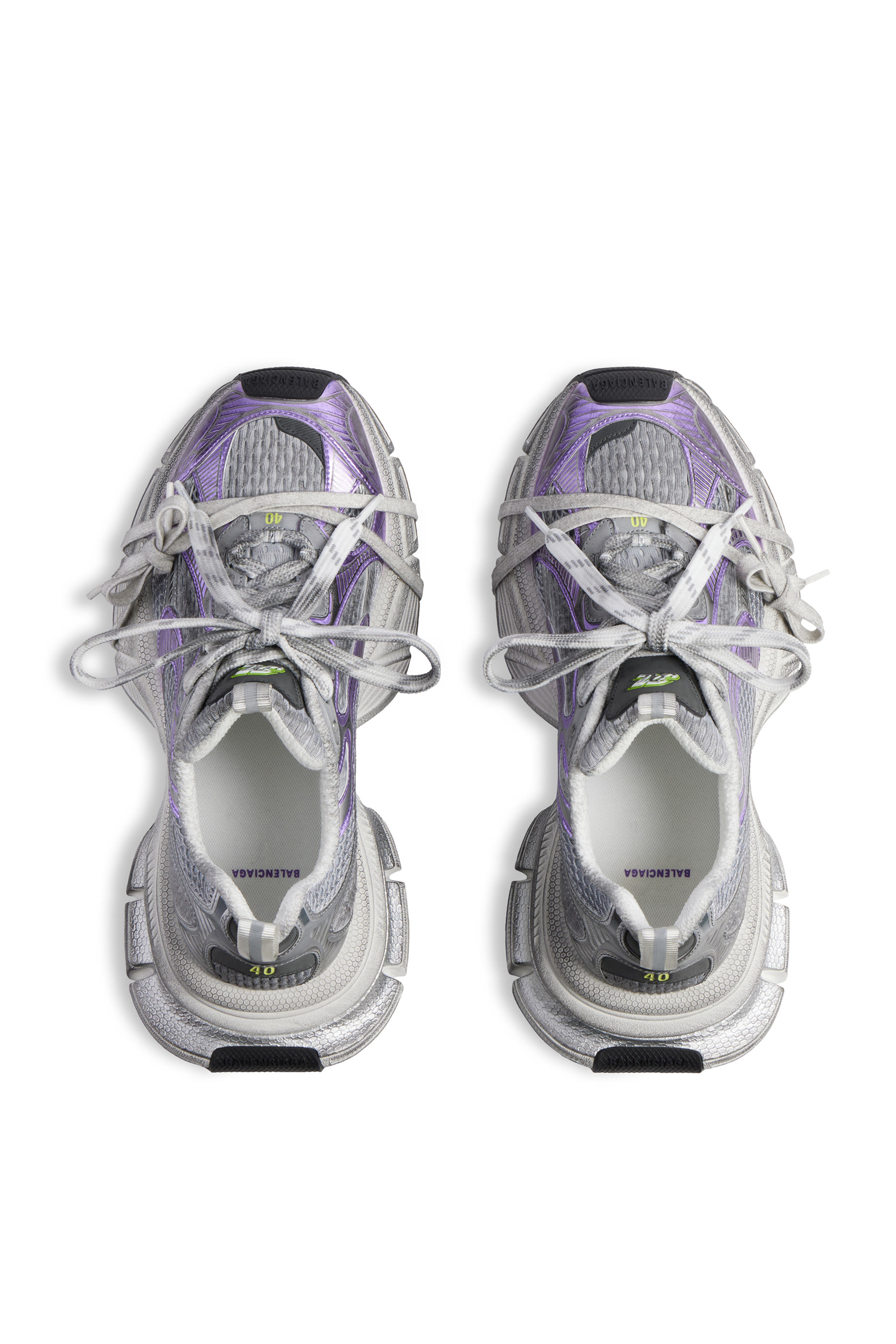 سنيكرز 3 اكس ال