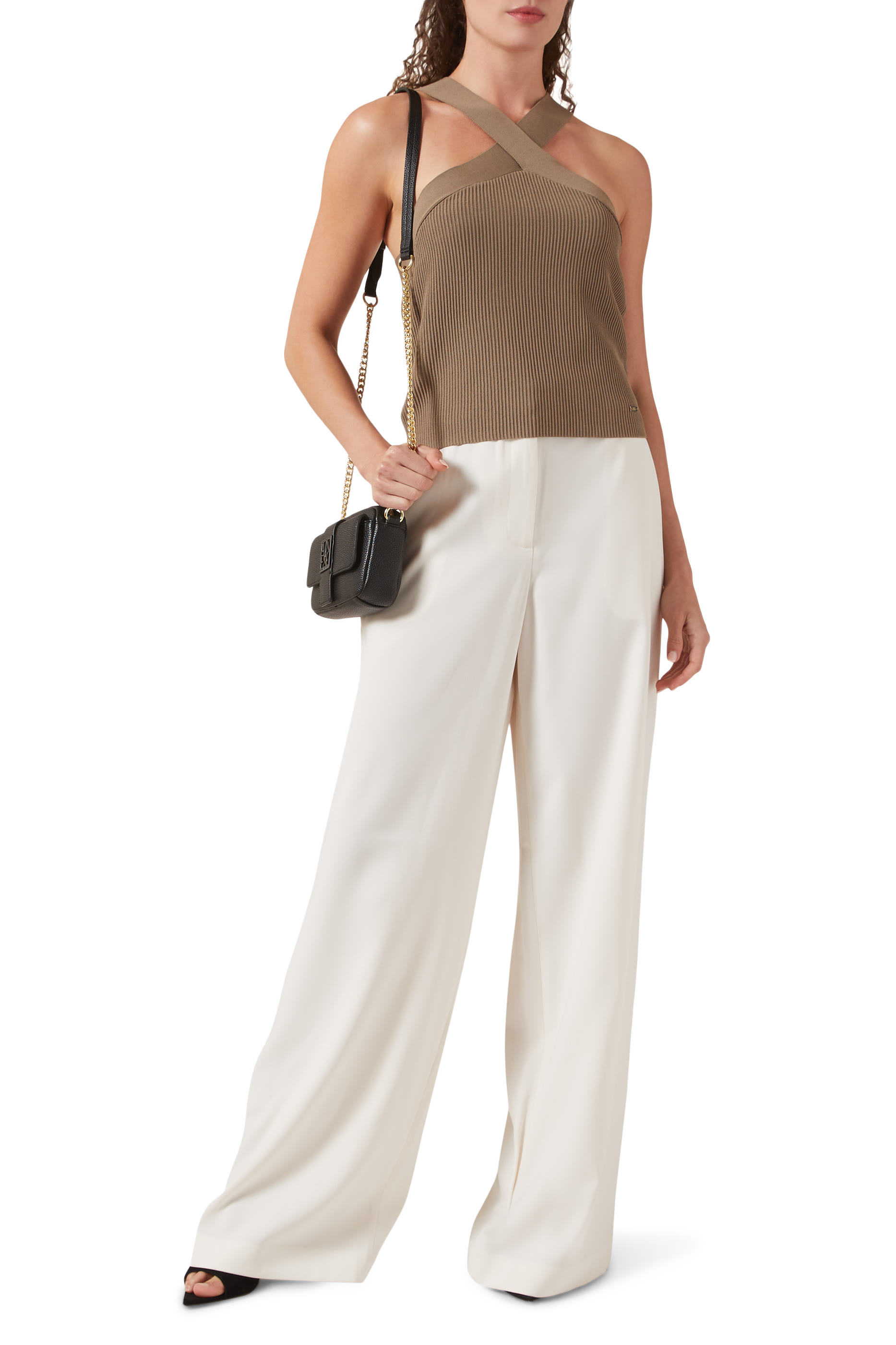 بلوزة منسوجة بحملات متقاطعة