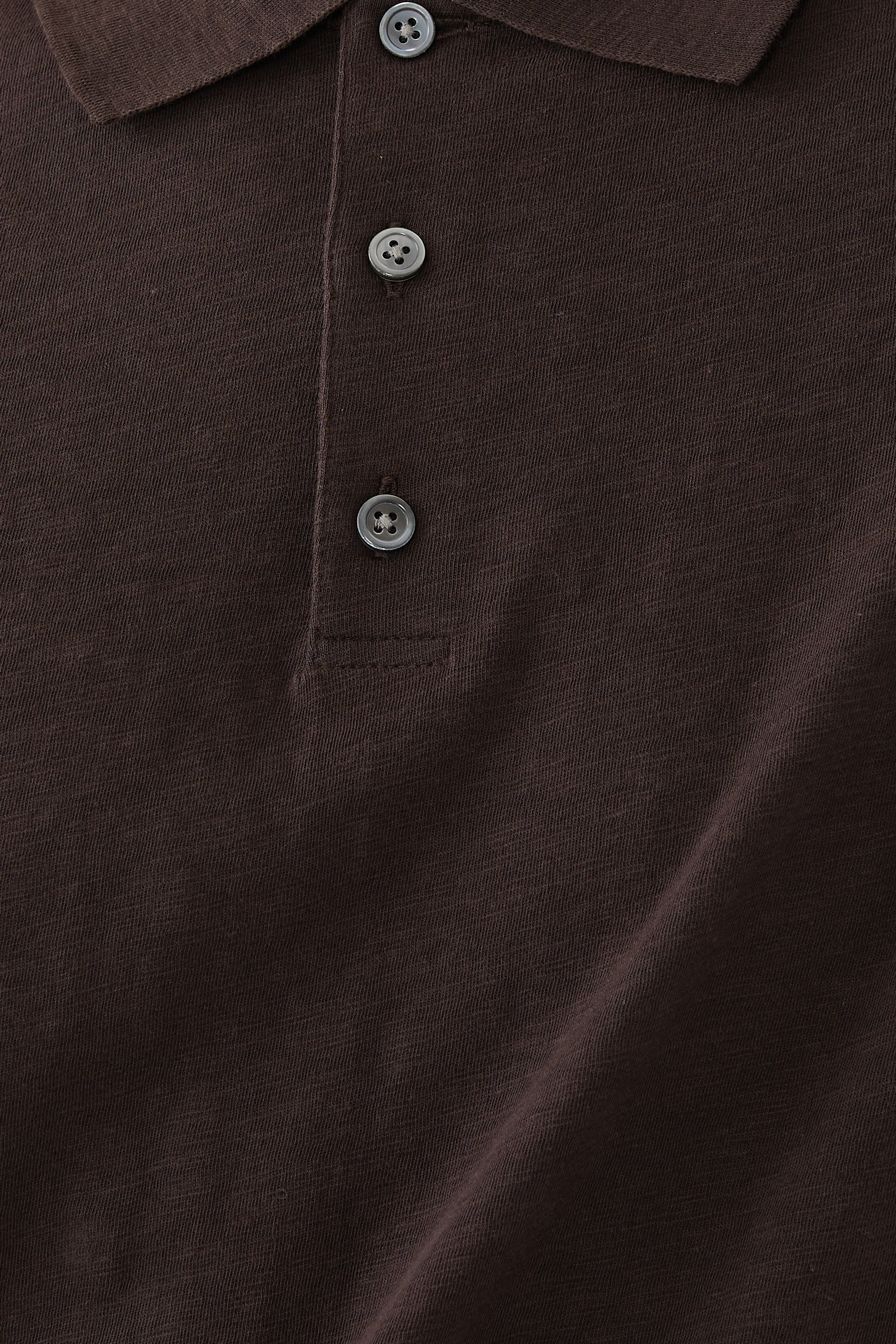 قميص بولو كلاسيكي