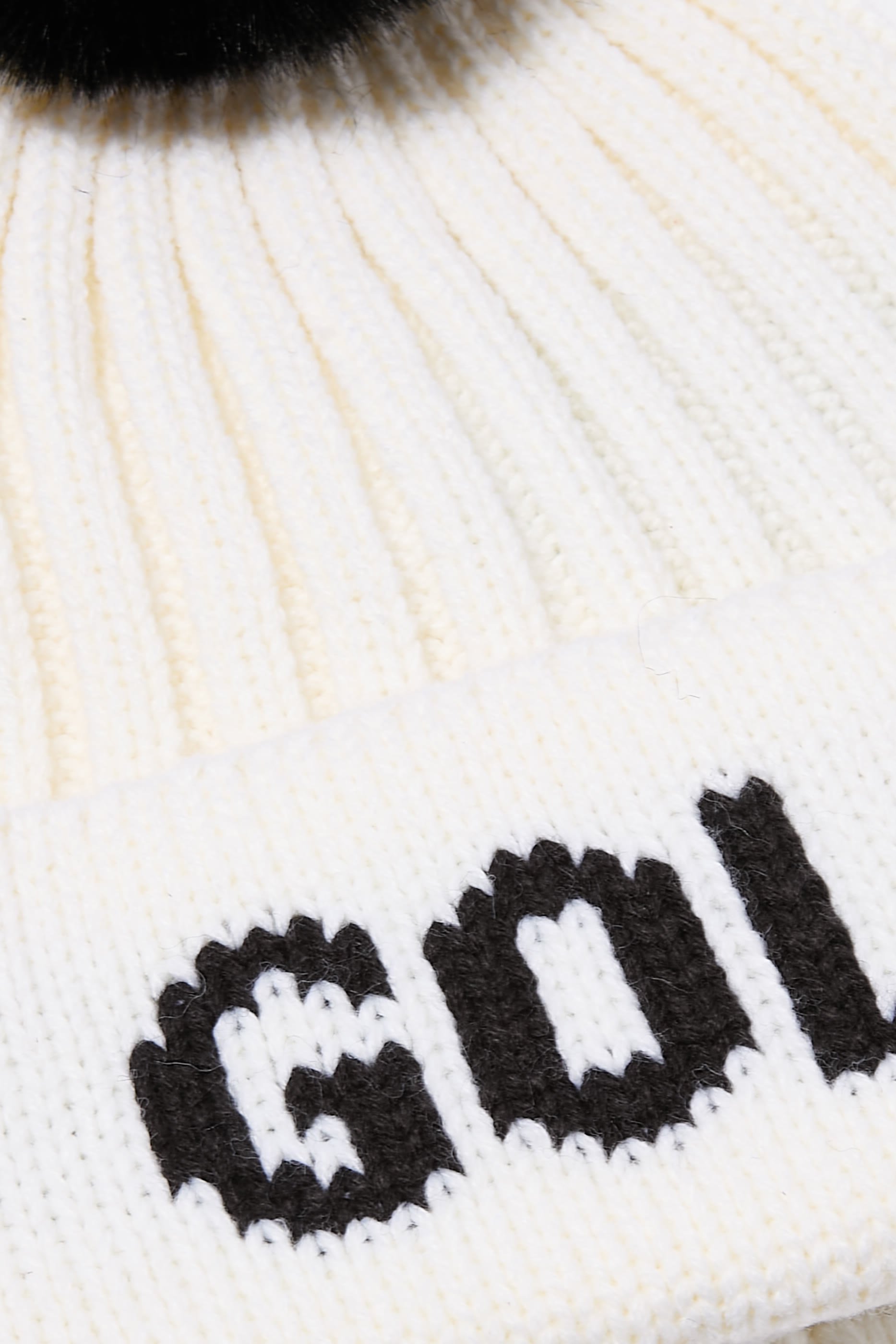 قبعة بيني هود