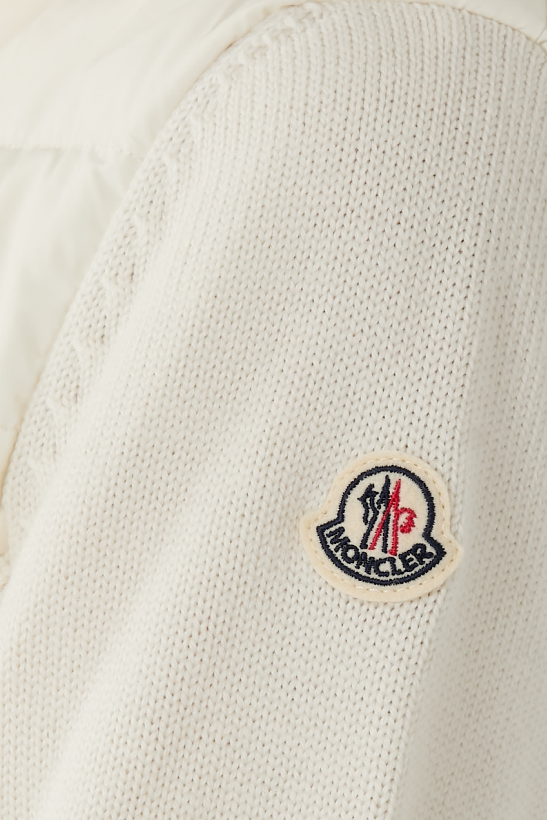 كارديجان مبطن بسحاب صوف