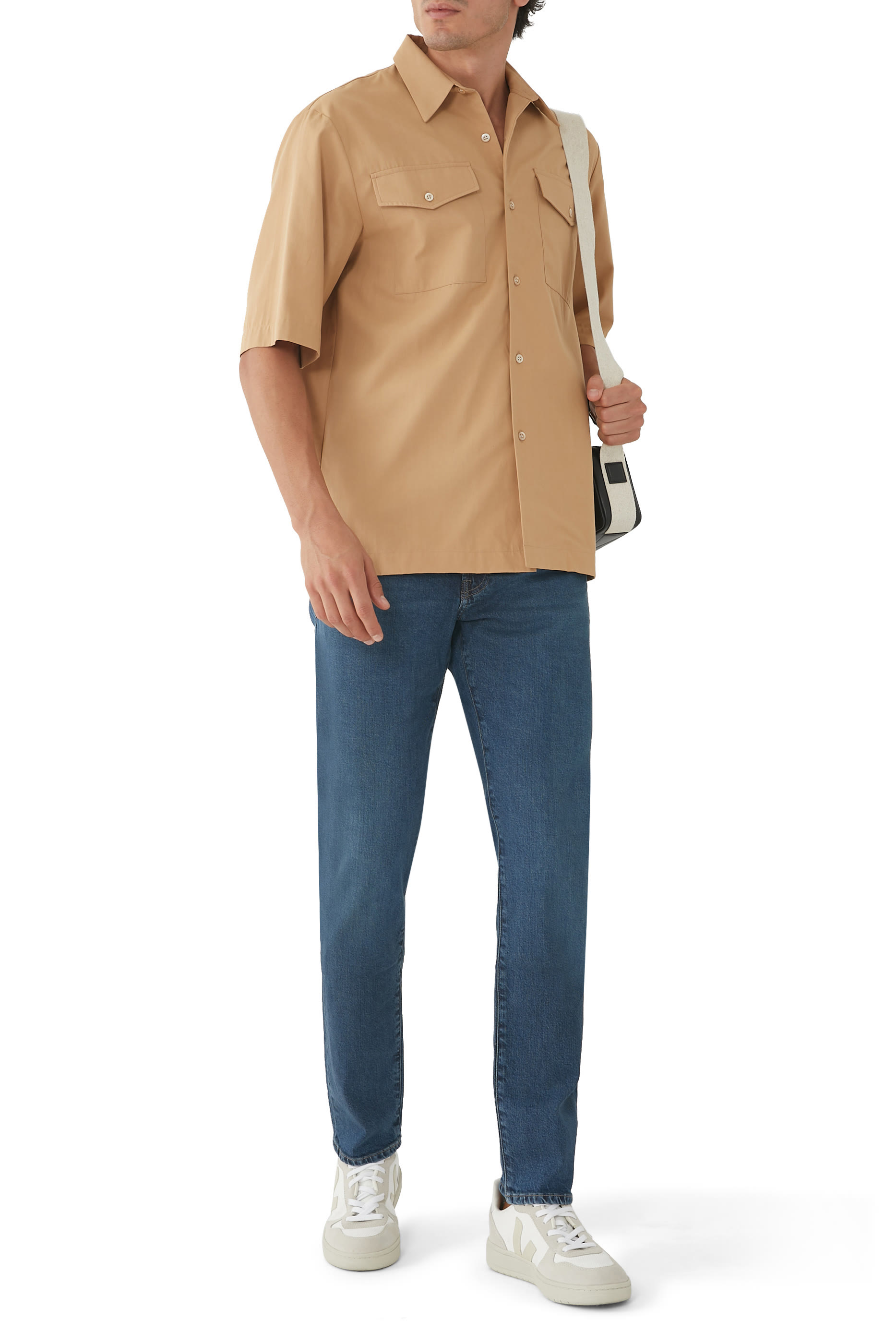 بنطال جينز لندن برفورم بحافة ضيقة وقصة سليم