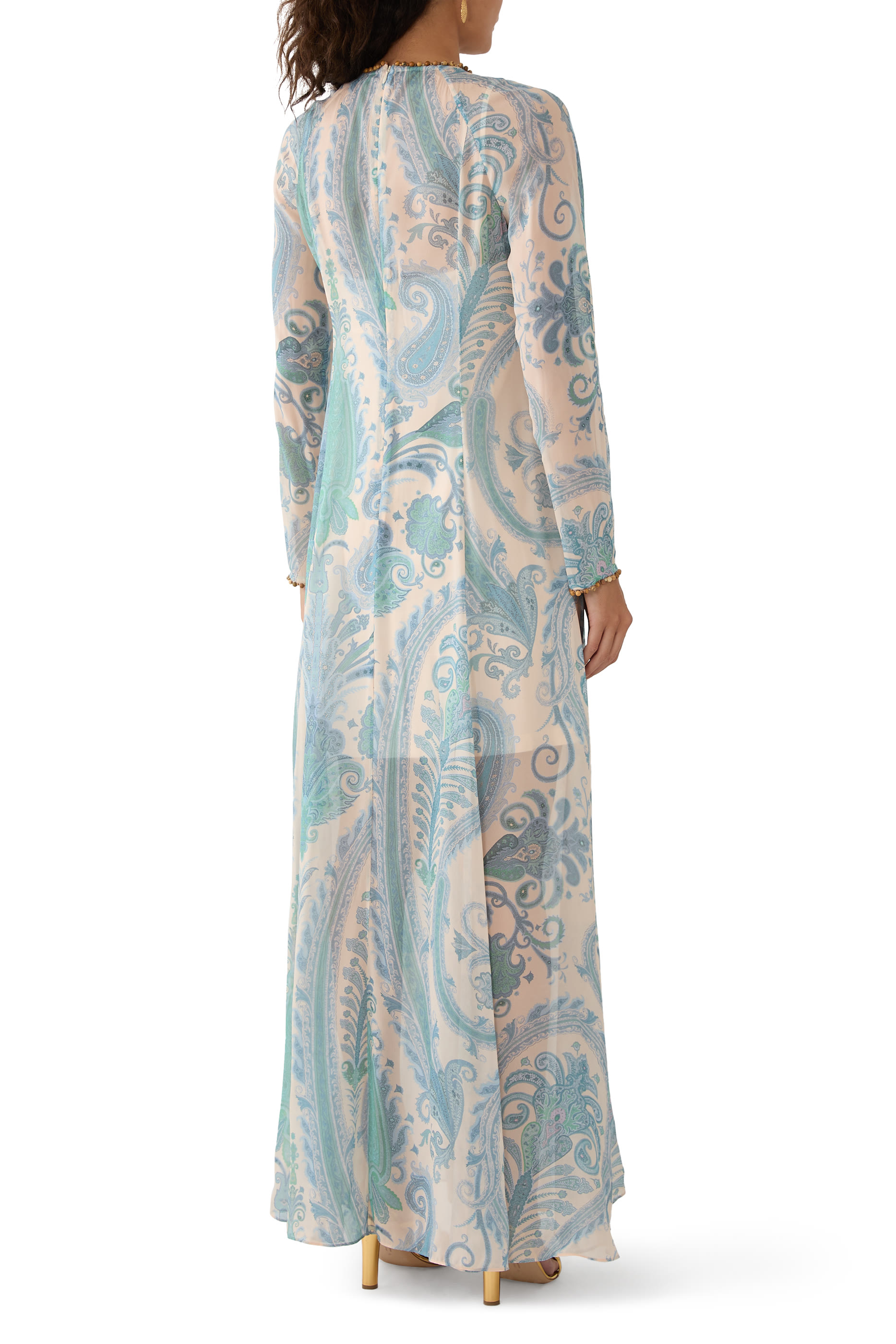 فستان الومينيت بقصة ضيقة