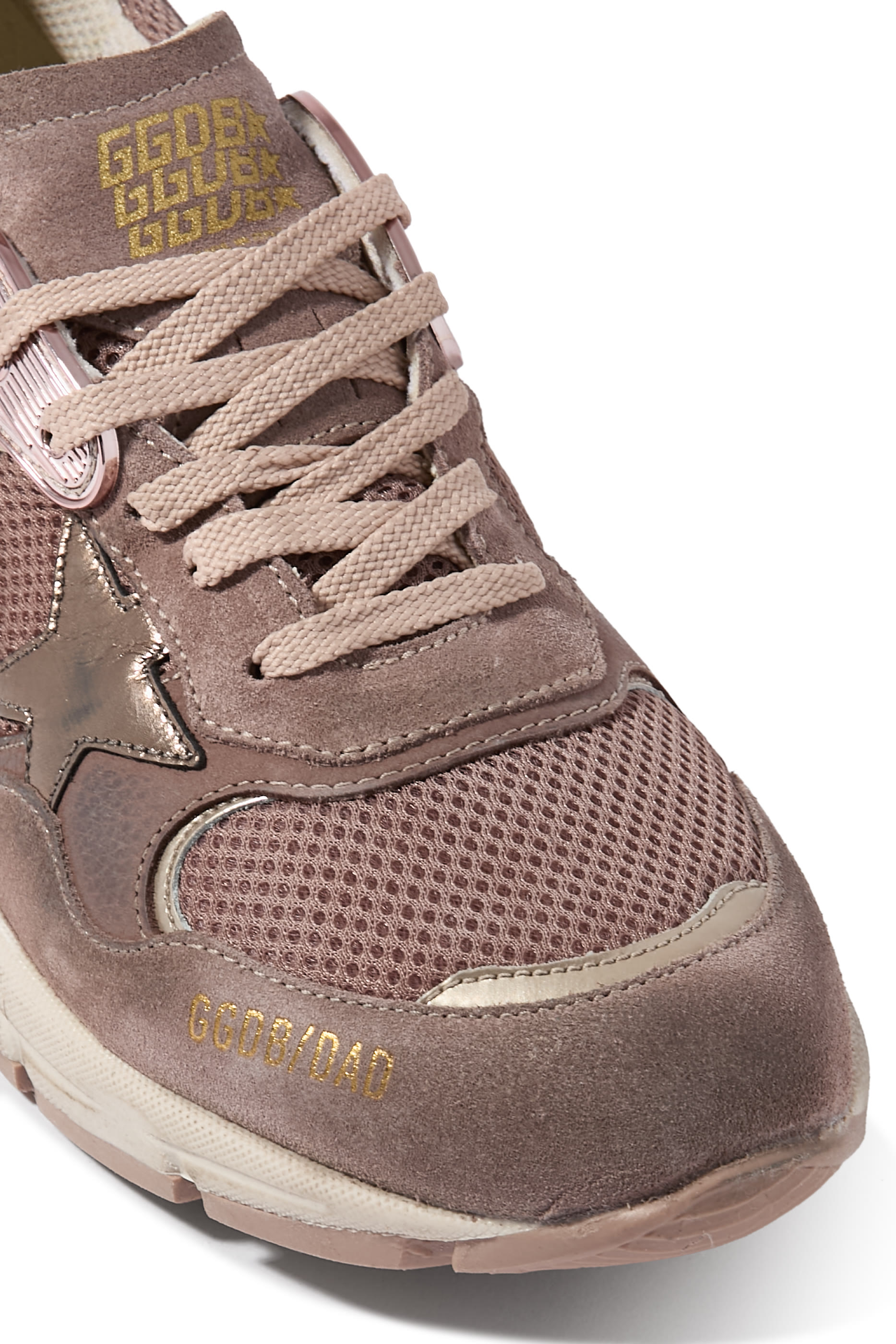 سنيكرز داد ستار