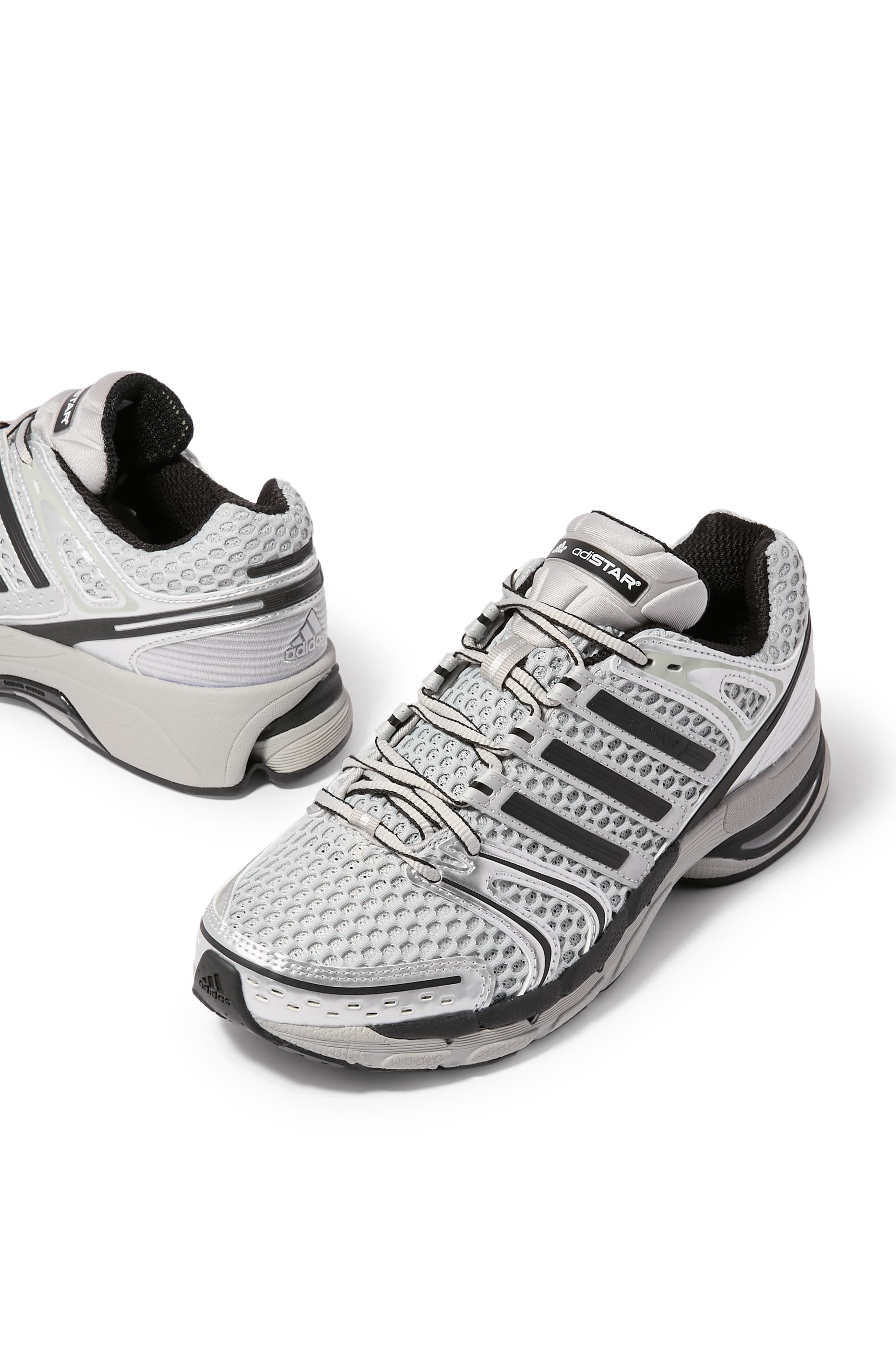 سنيكرز أديستار كونترول 5