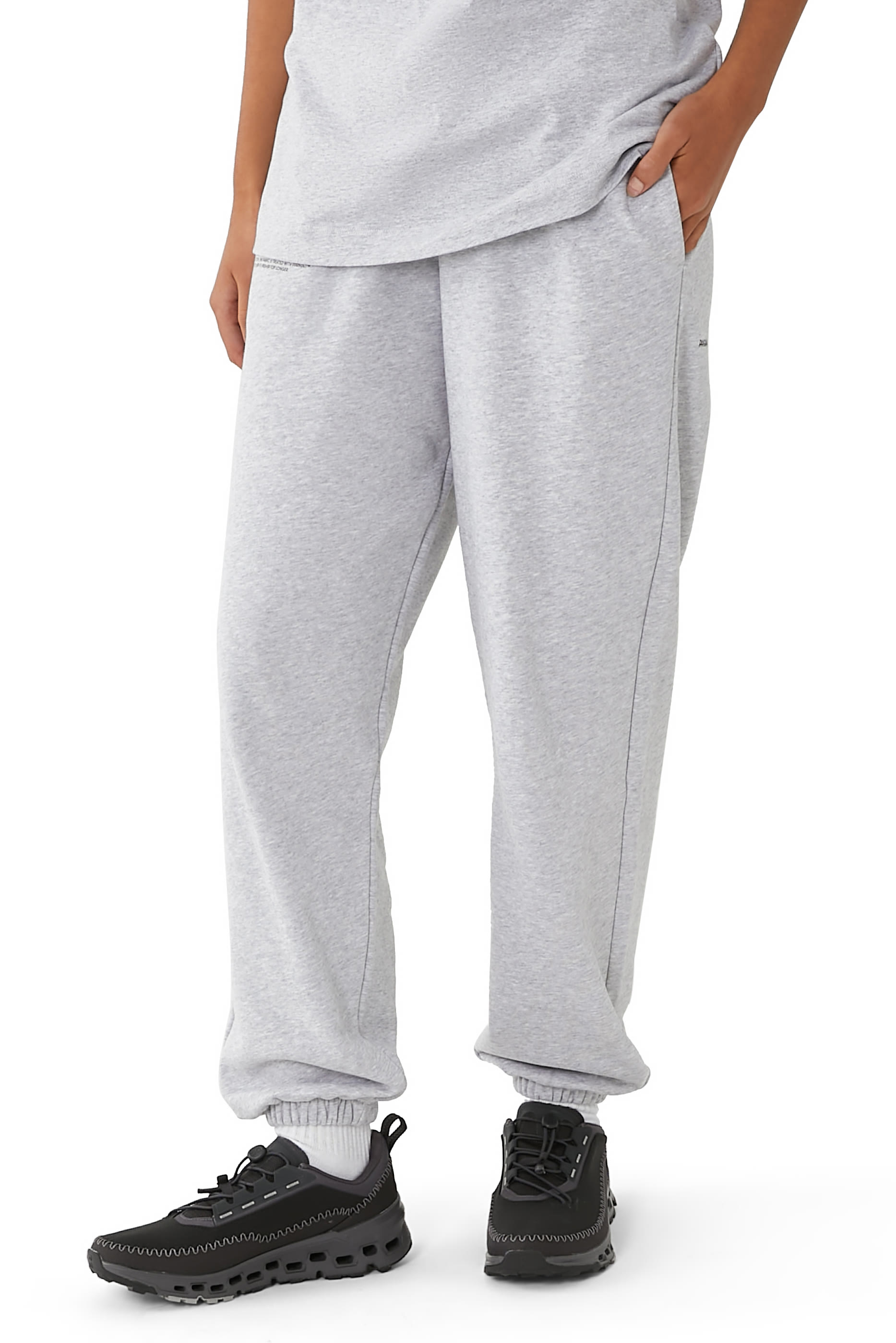 سنيكرز كلاودواي 2 للنساء