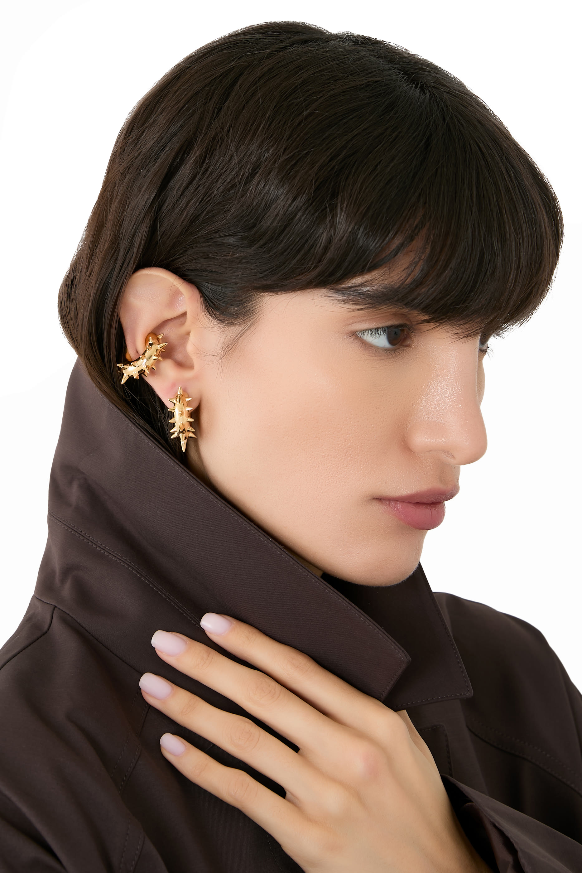 أقراط بتصميم كعكة بتفاصيل مدببة