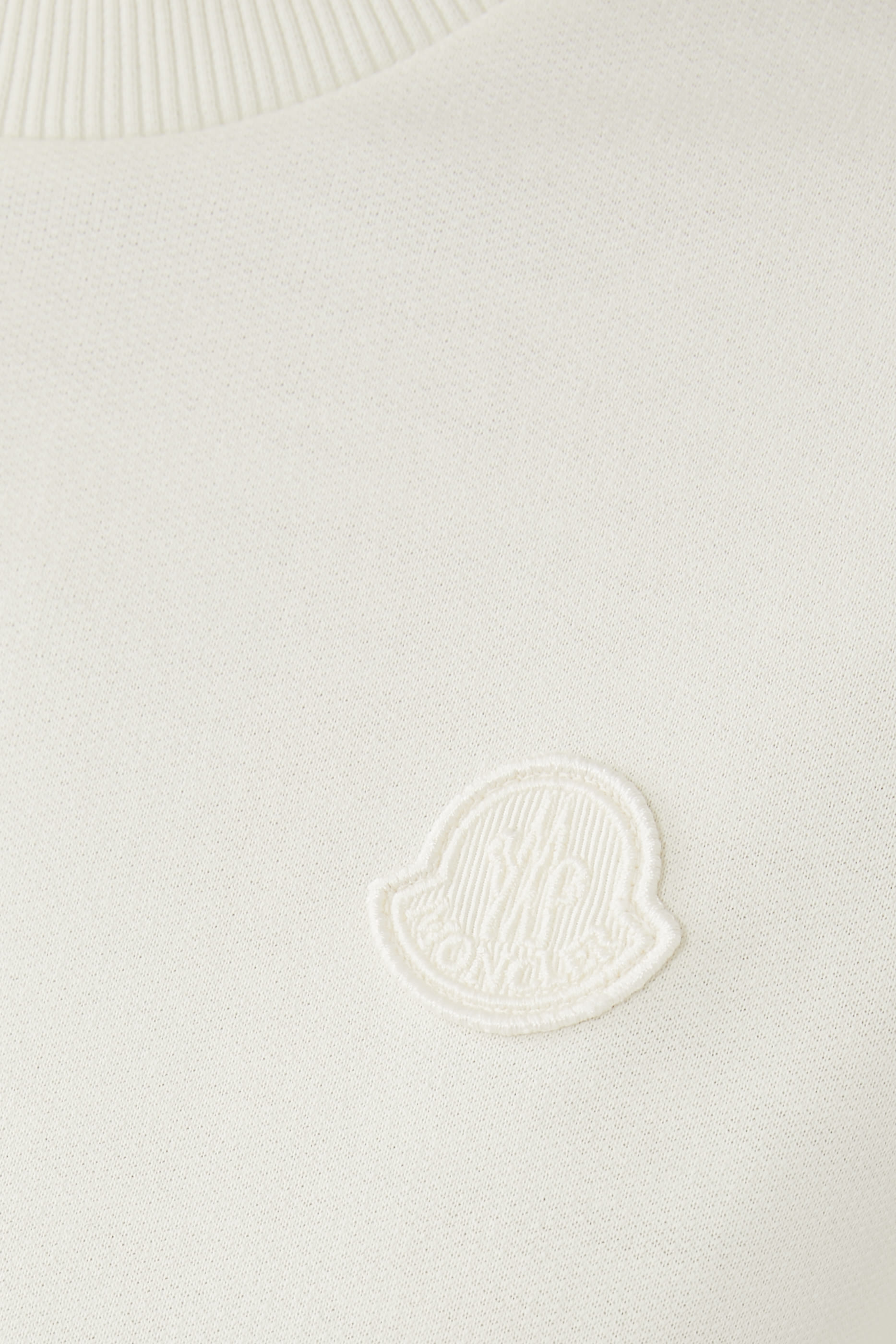 فستان قصير بأكمام قصيرة