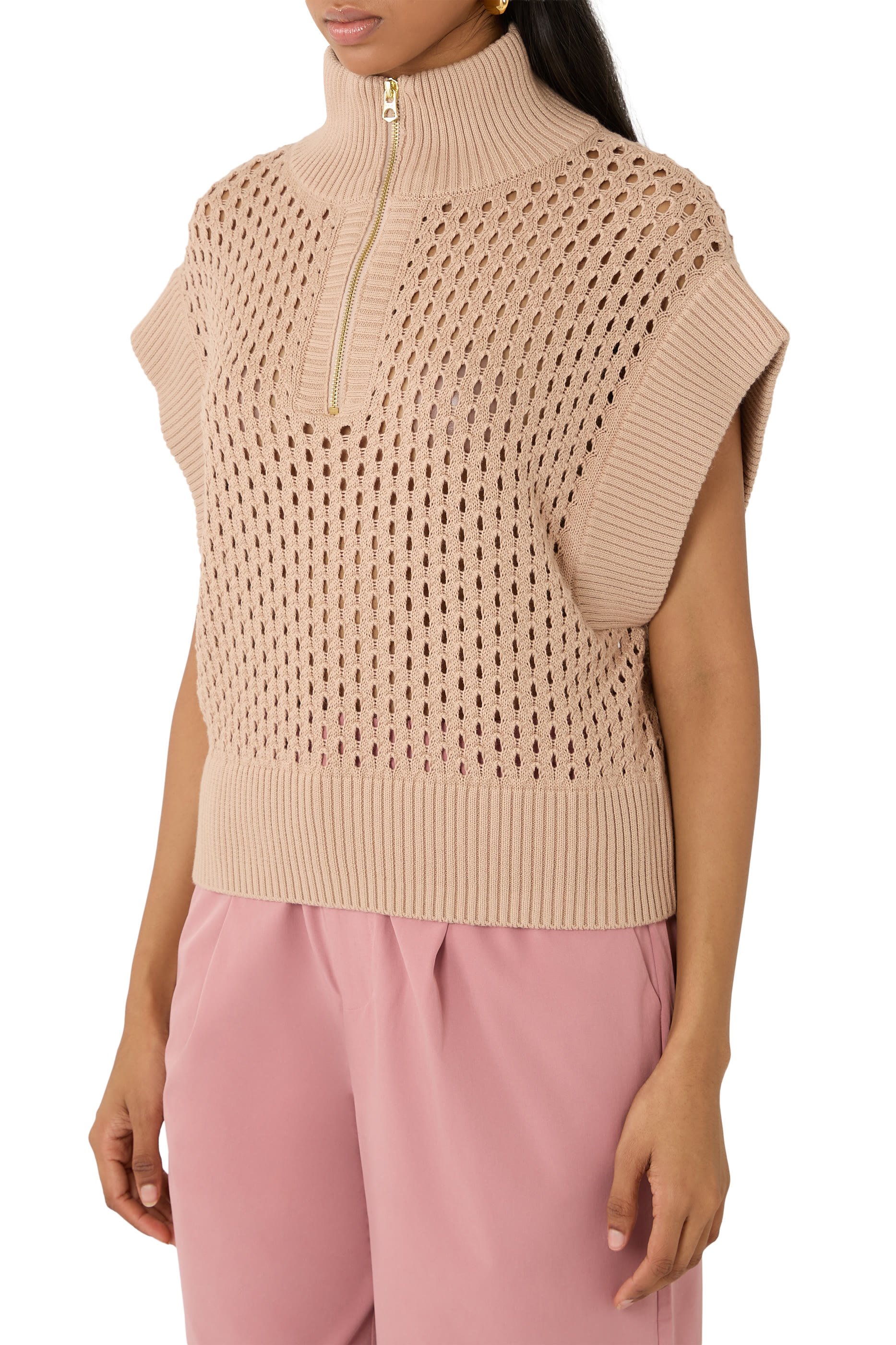 فيست غاينز منسوج بنصف سحاب