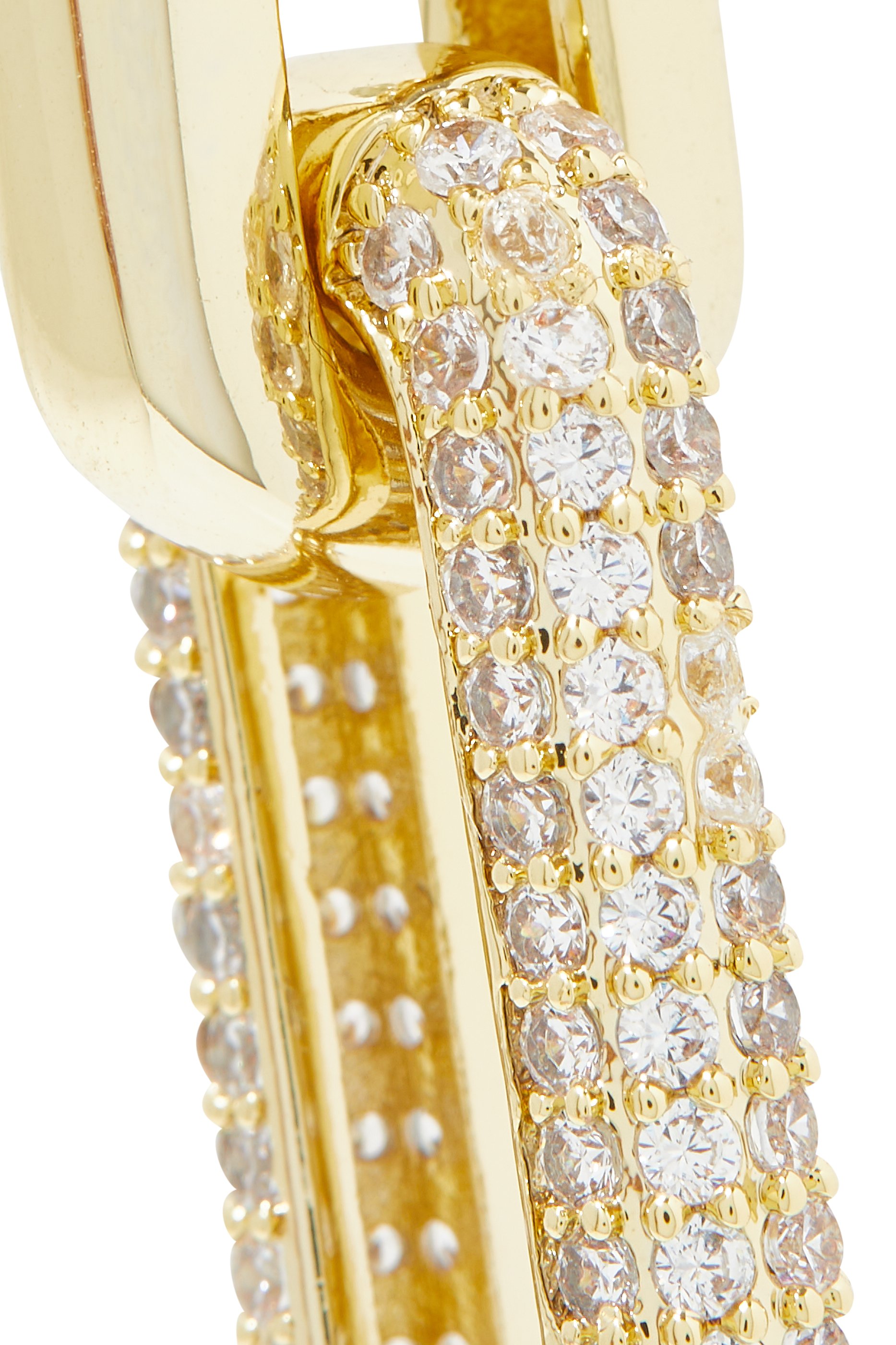 أقراط متدلية بحلقة بيضاوية مرصعة بأحجار زركونيا مكعبة نحاس مطلي بالذهب