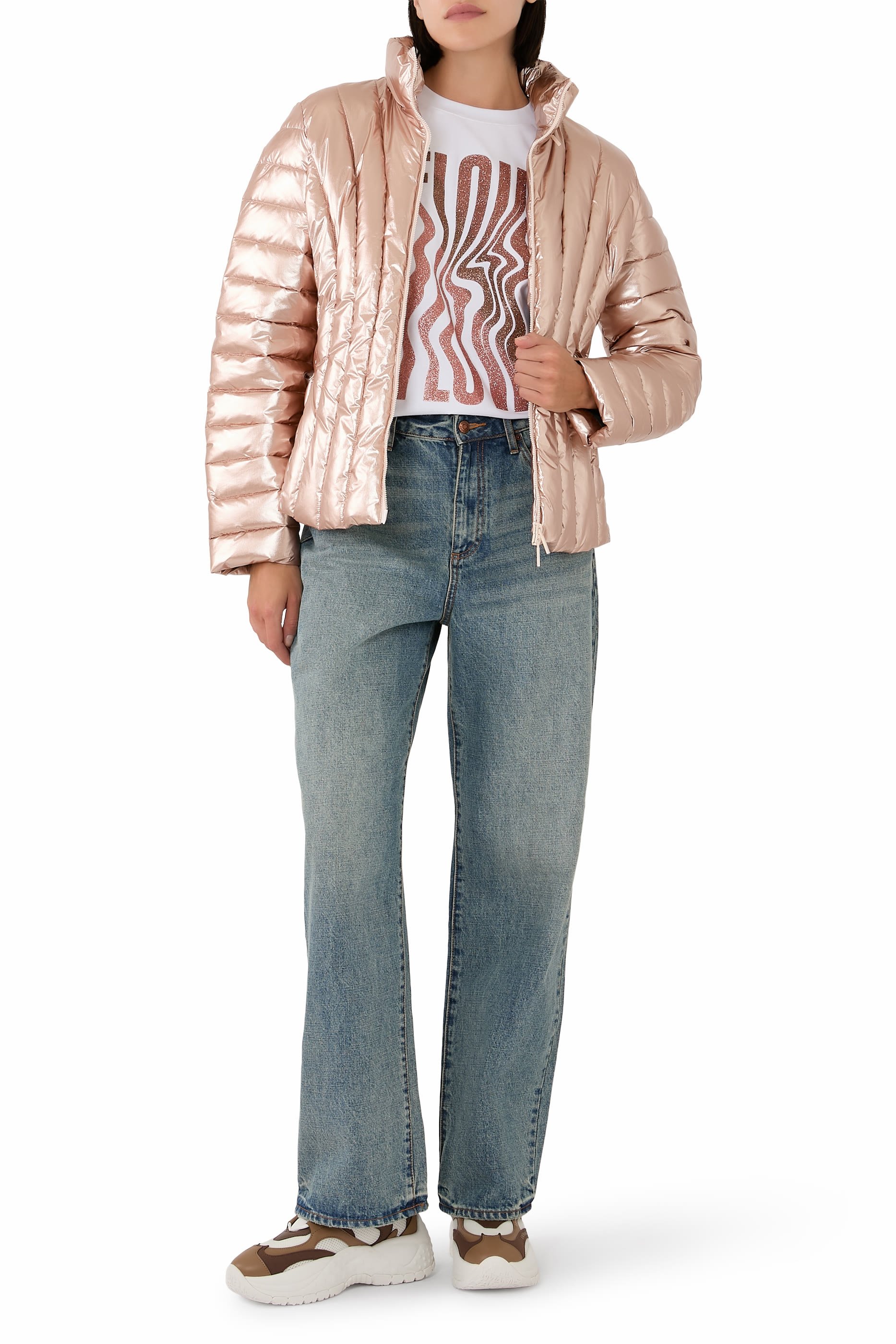 تيشيرت سالين دي جيرو بشعار الماركة بقصة مريحة