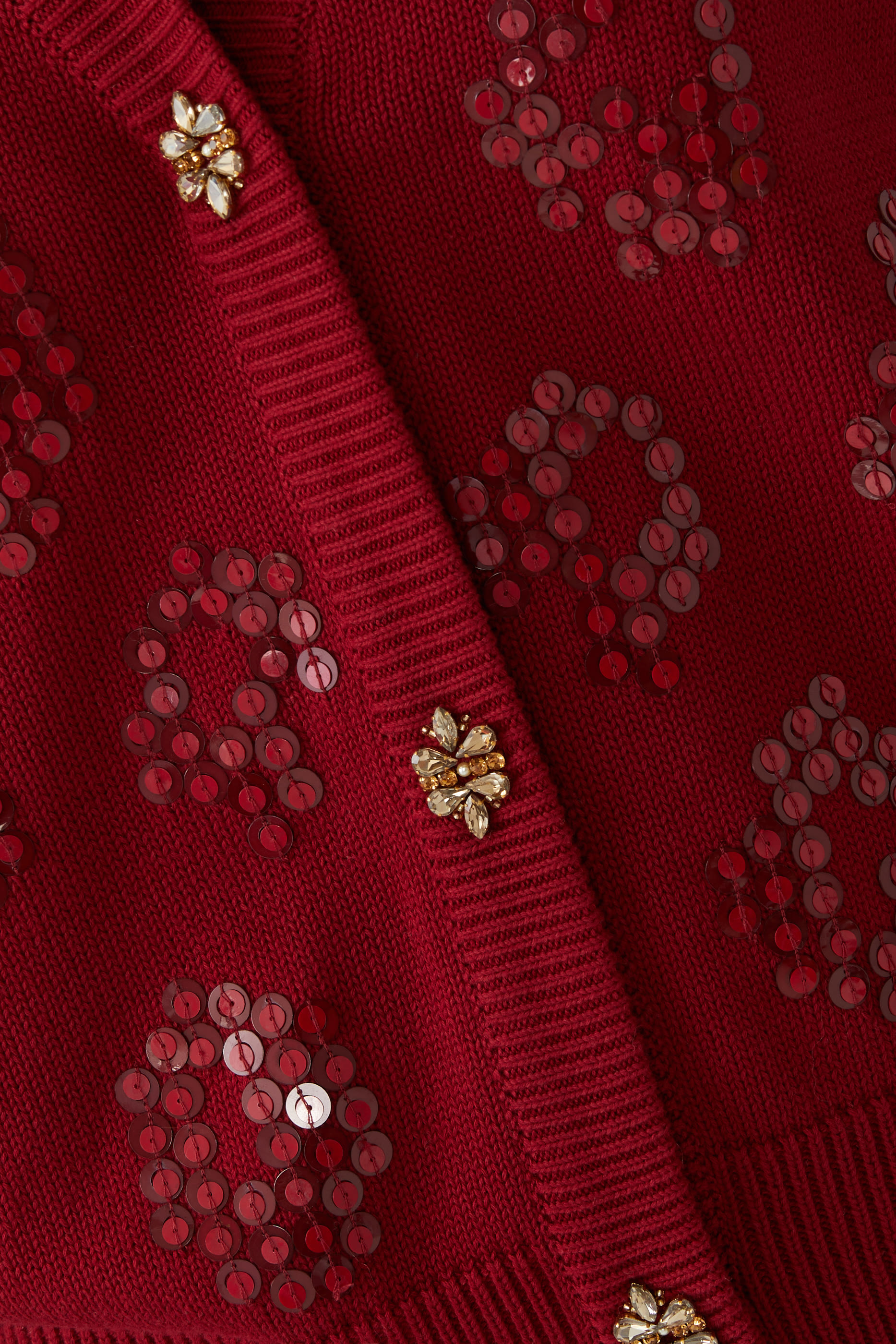 كارديجان مطرز