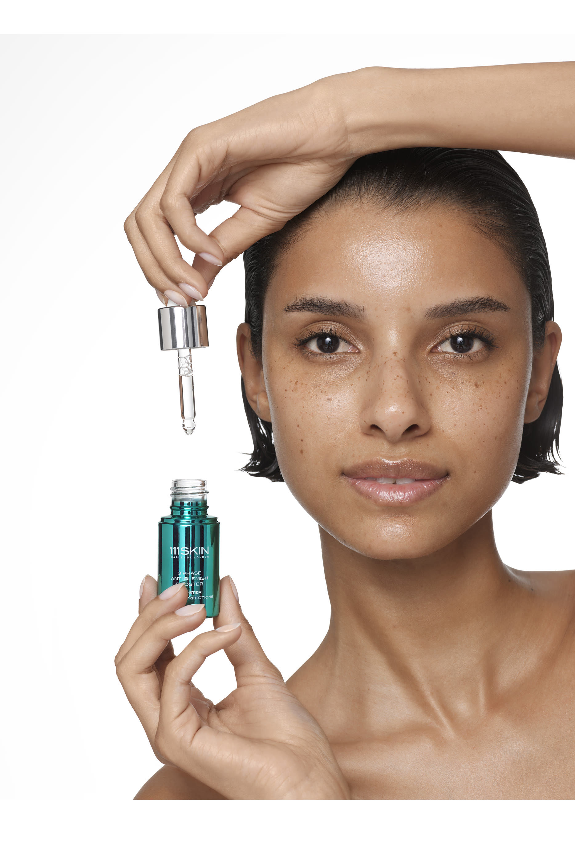 مستحضر 3 فيز مضاد لعيوب البشرة