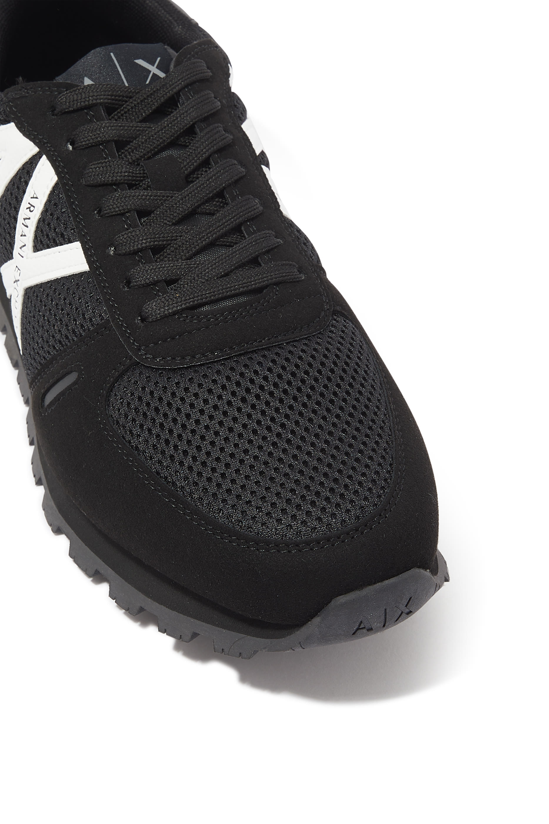 سنيكرز دروب بشعار الماركة