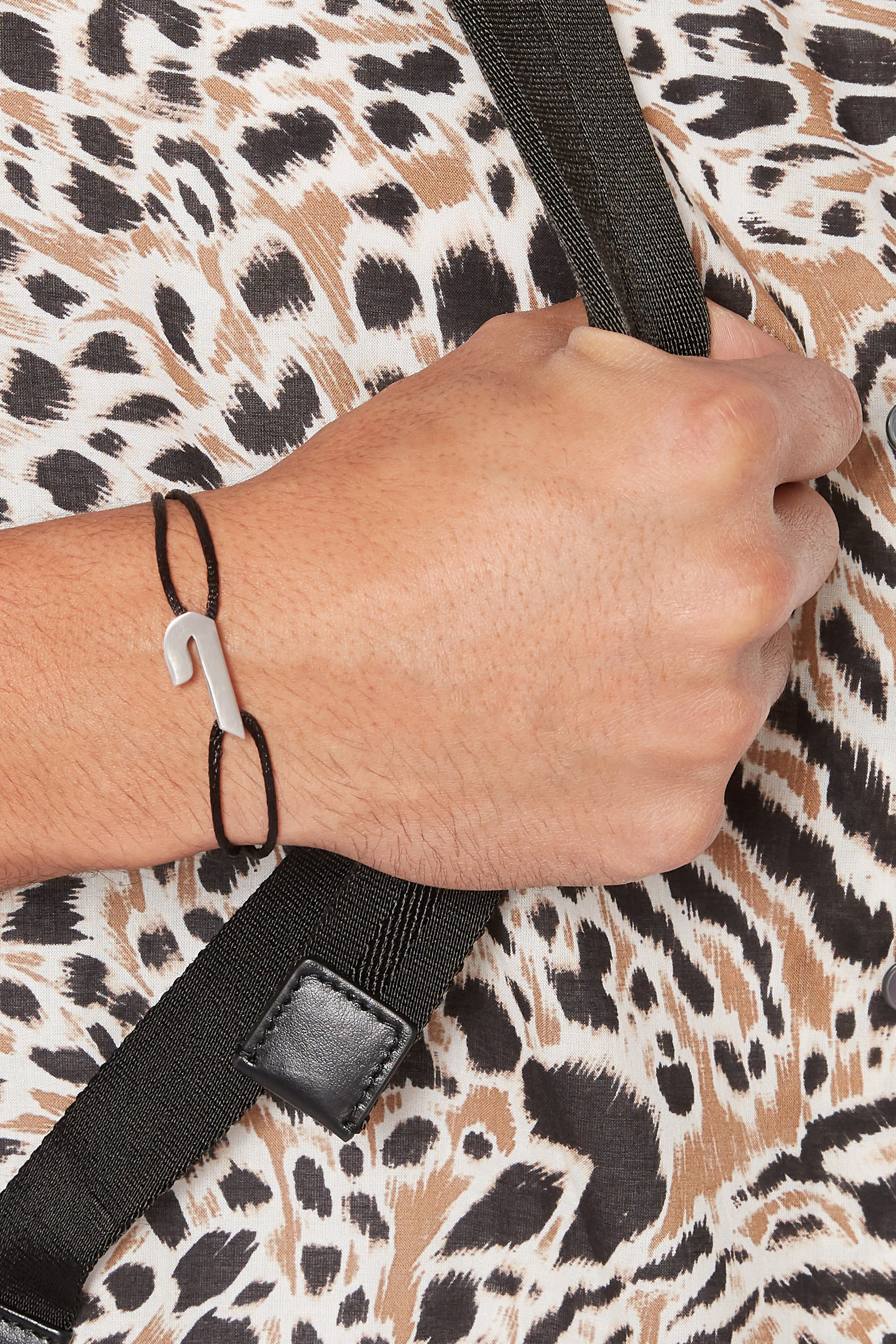 سوار بحلية بتصميم حرف ح، فضة استرلينية