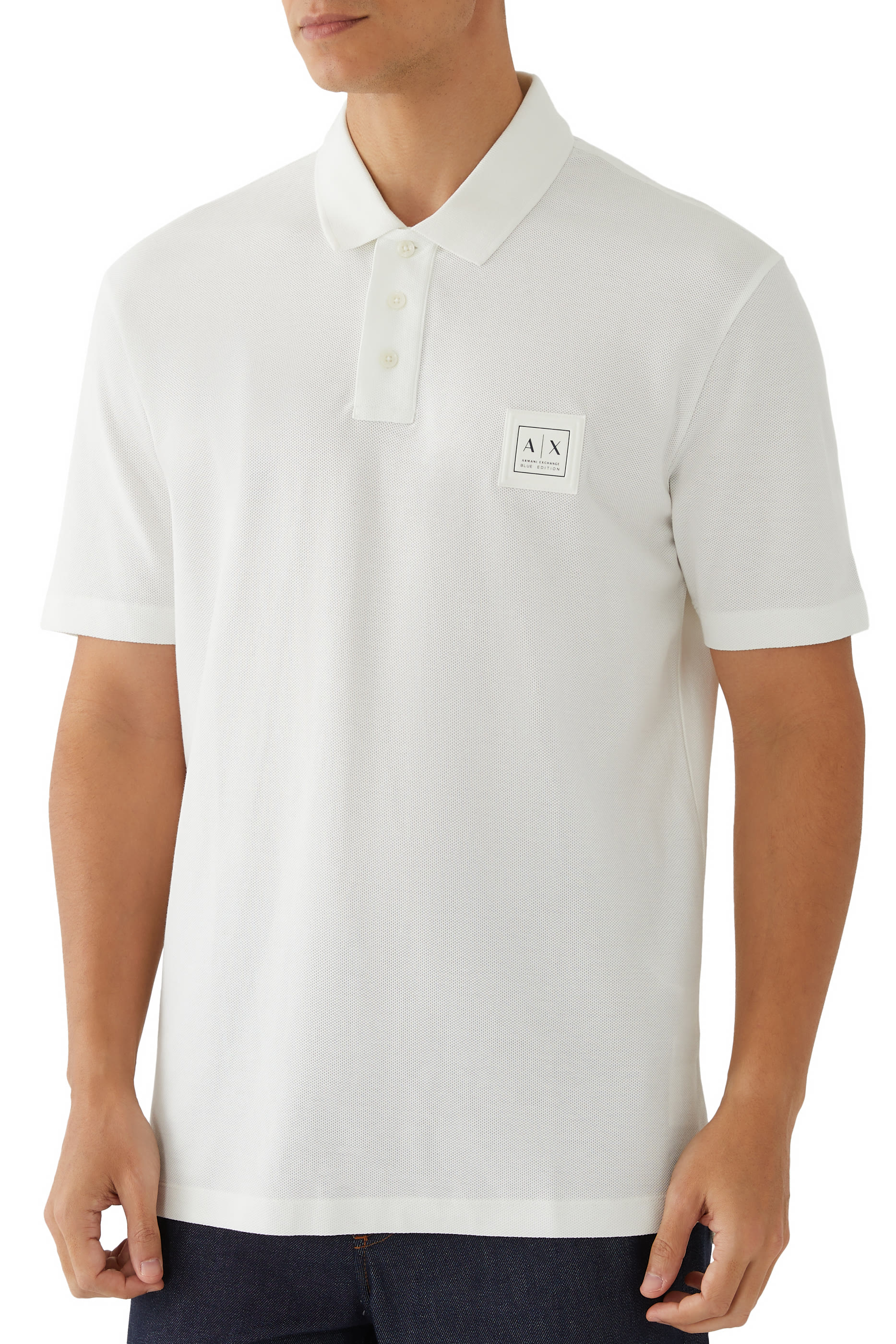 قميص بولو بنصف سحاب بشعار الماركة